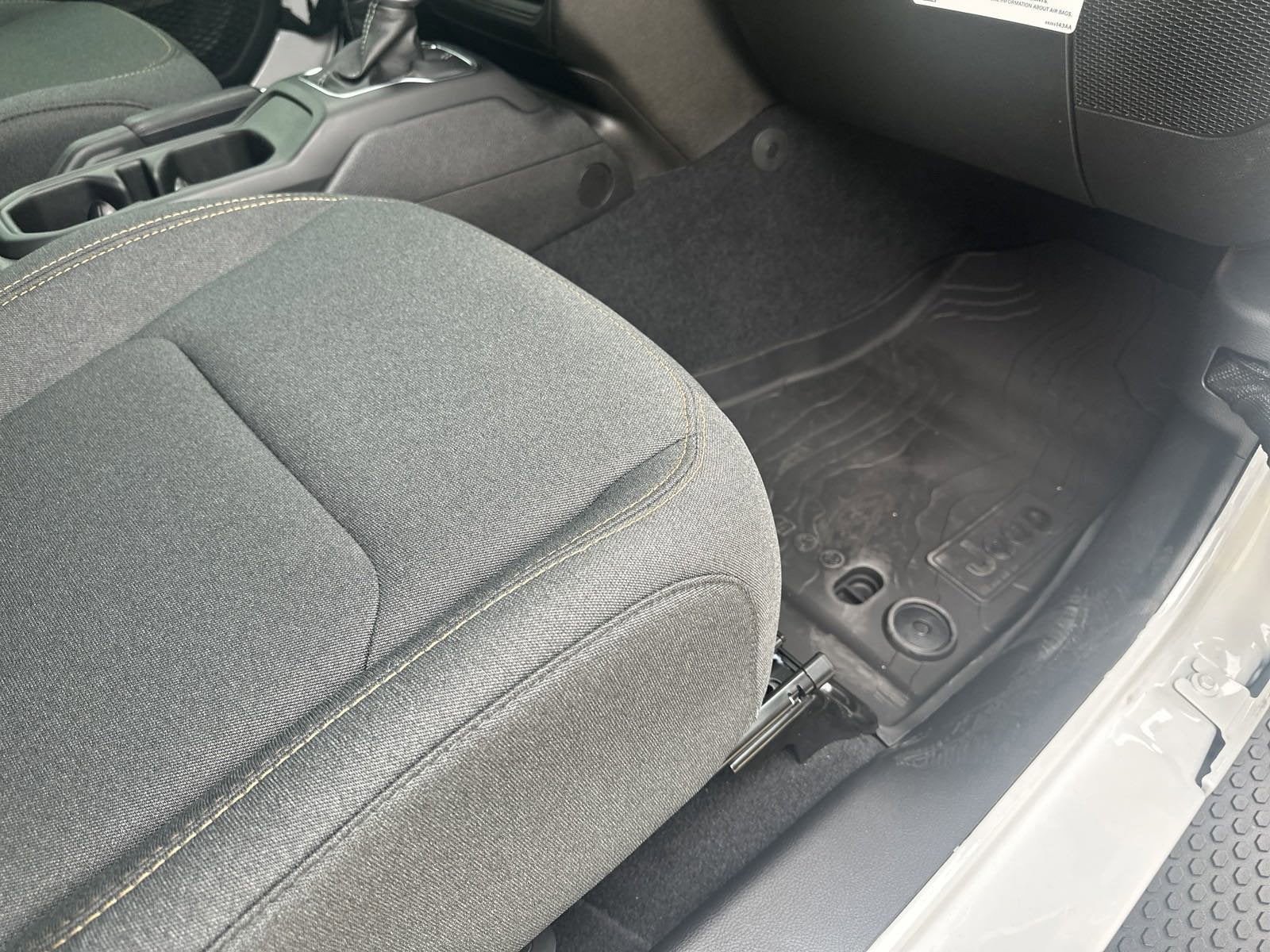 2024 Jeep Wrangler WRANGLER 4-DOOR SPORT S