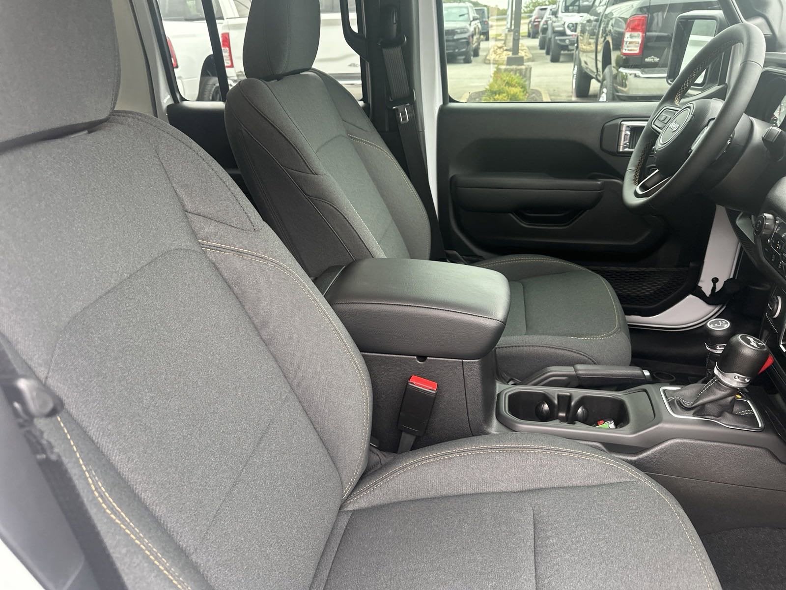 2024 Jeep Wrangler WRANGLER 4-DOOR SPORT S