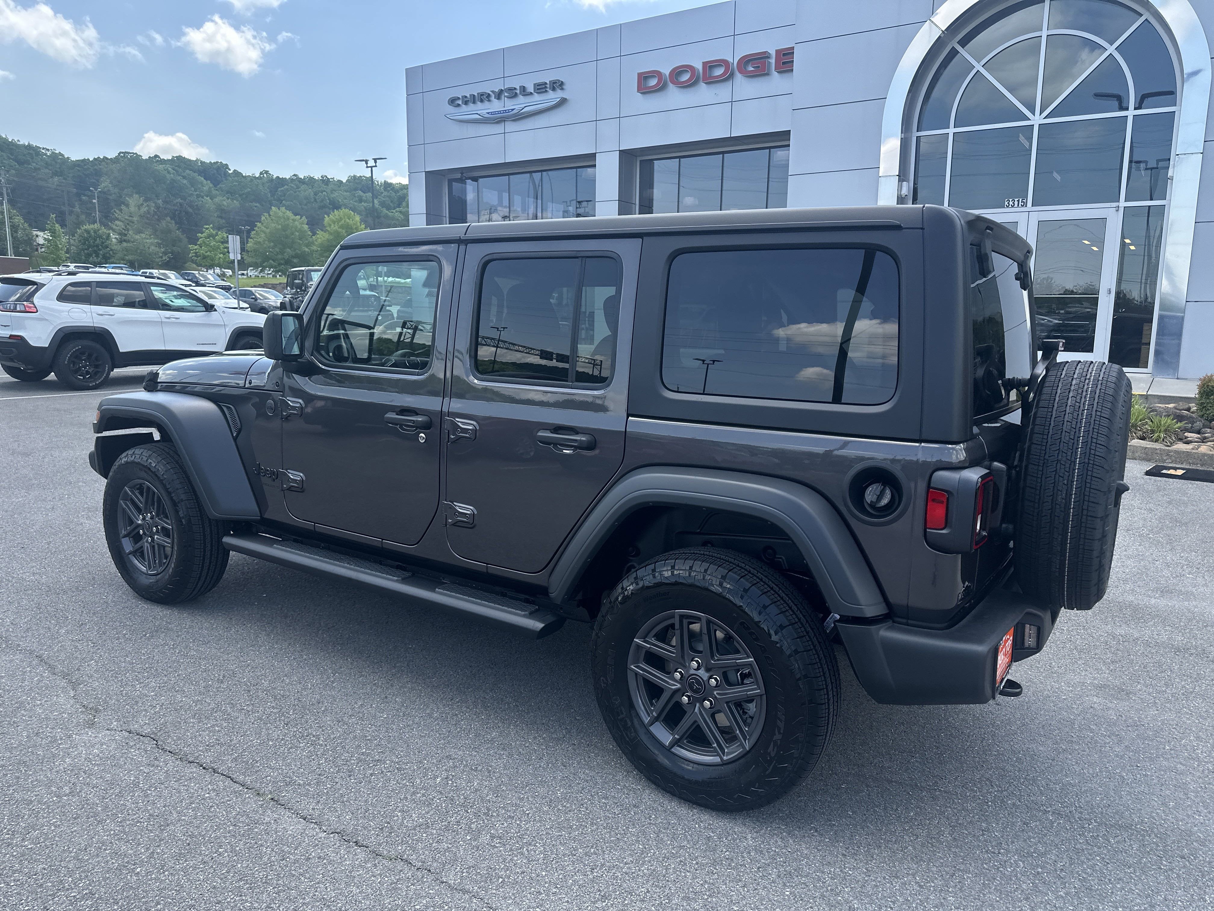 2025 Jeep Wrangler WRANGLER 4-DOOR SPORT S