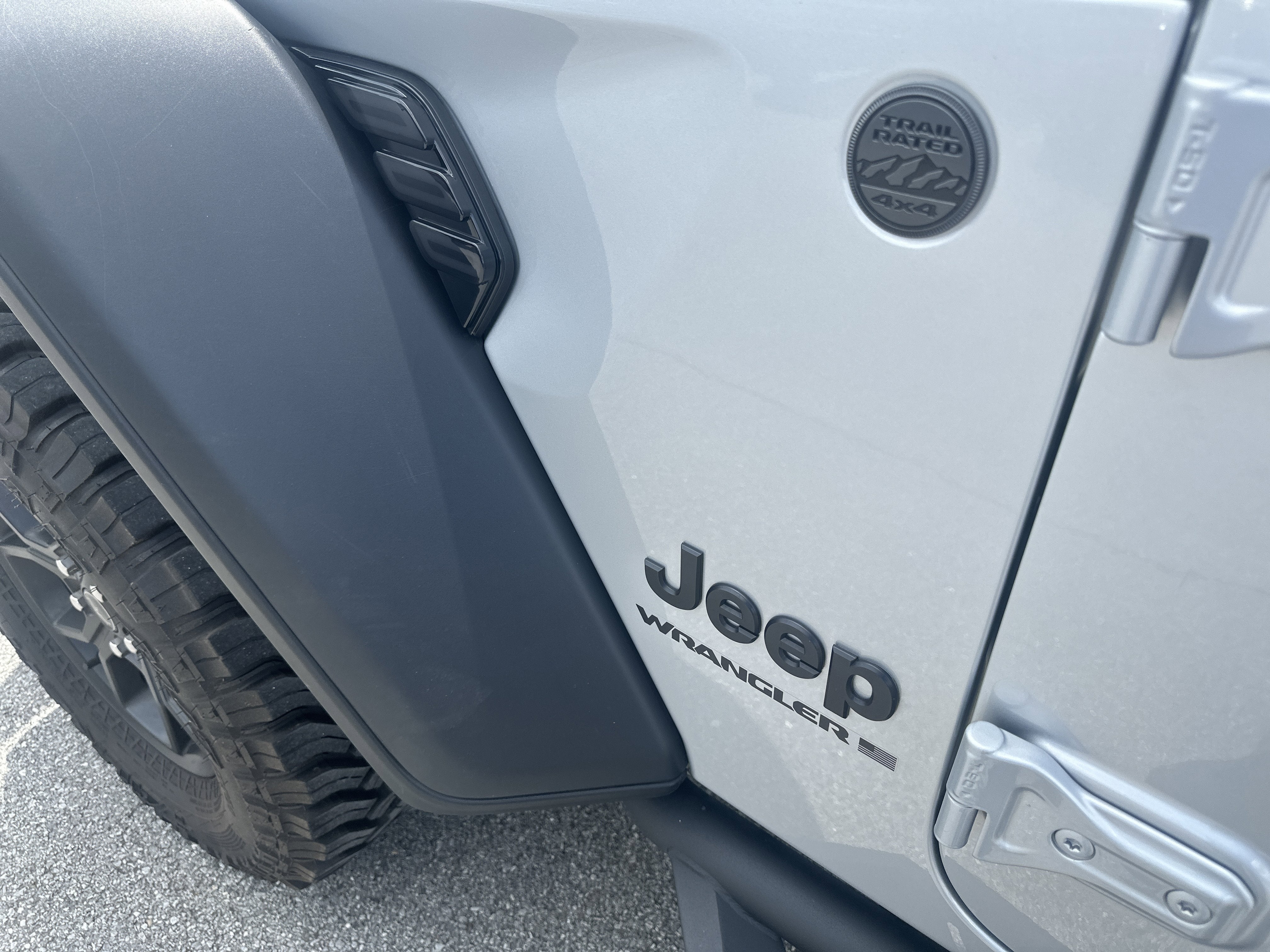 2024 Jeep Wrangler 4-Door Willys 4x4