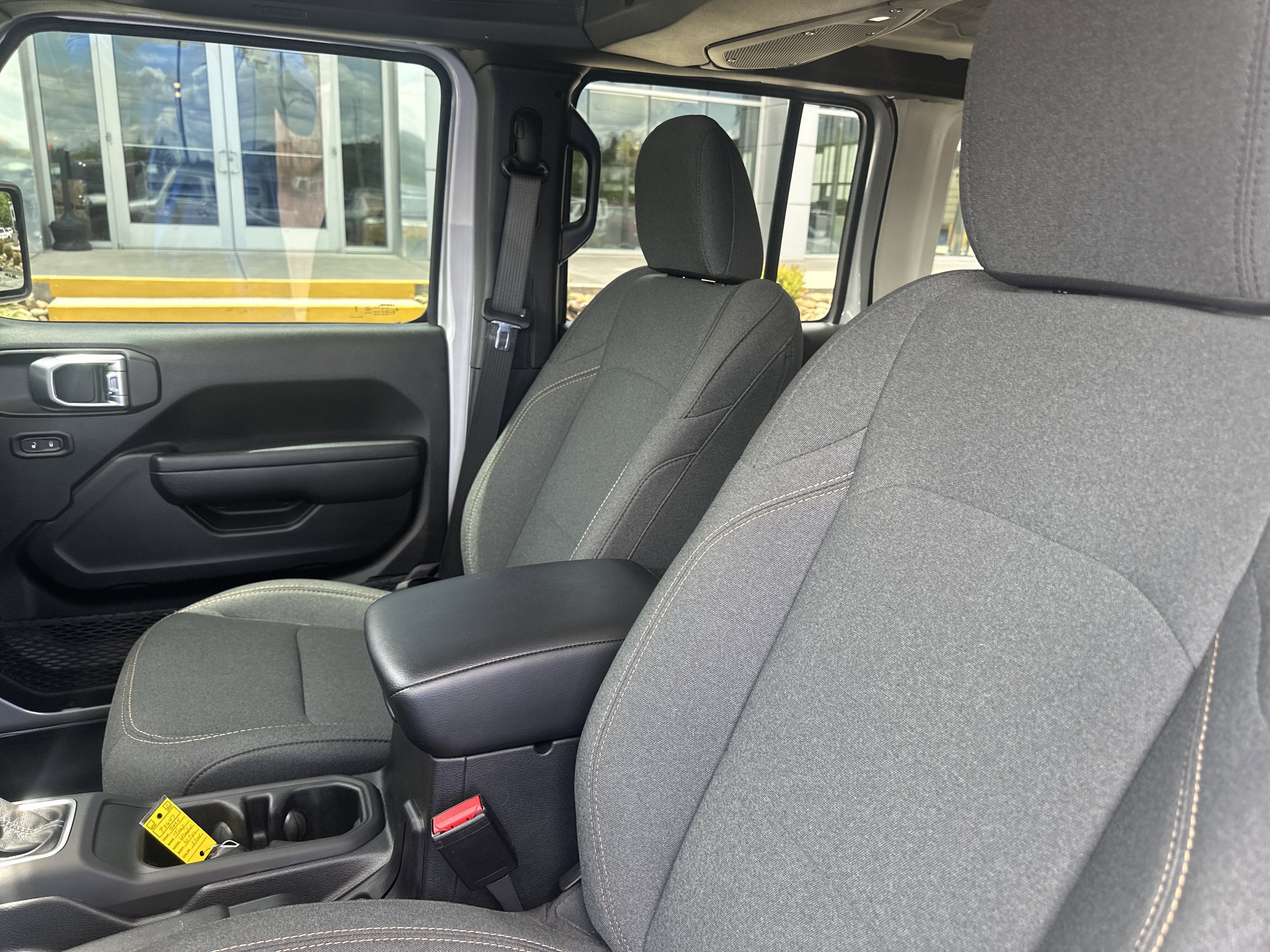 2024 Jeep Wrangler 4-Door Willys 4x4