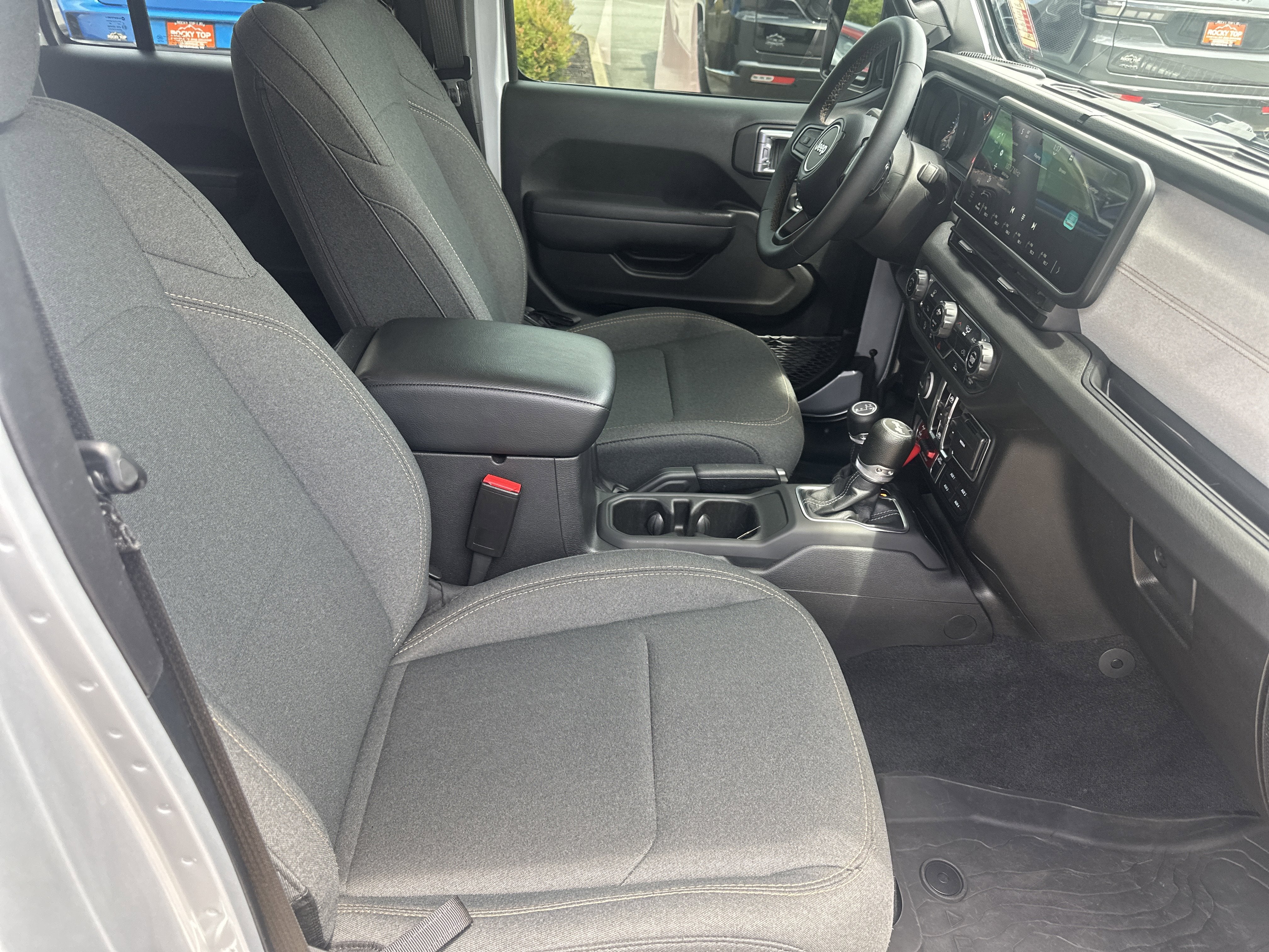 2024 Jeep Wrangler 4-Door Willys 4x4