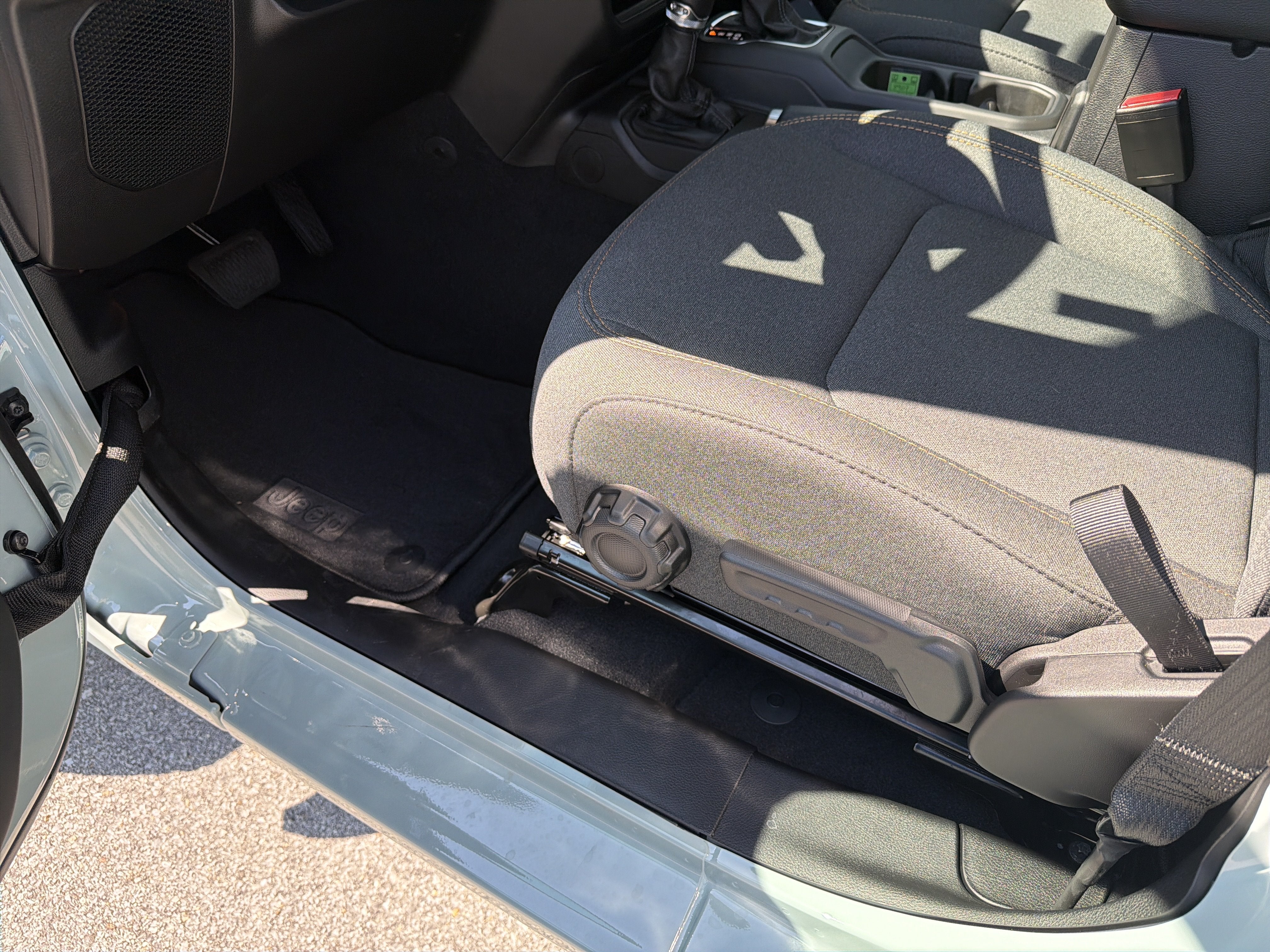 2027 Jeep Wrangler WRANGLER 4-DOOR SPORT S