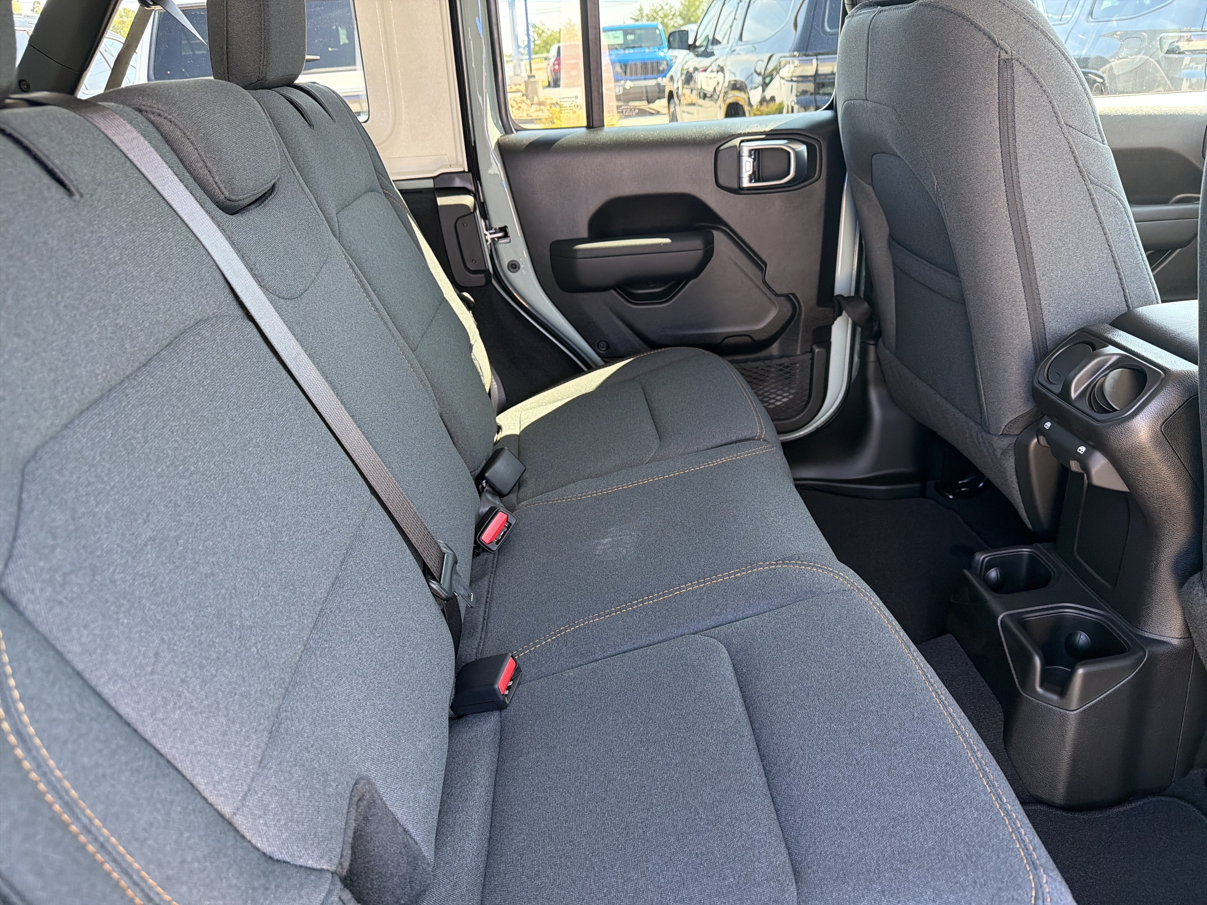 2027 Jeep Wrangler WRANGLER 4-DOOR SPORT S