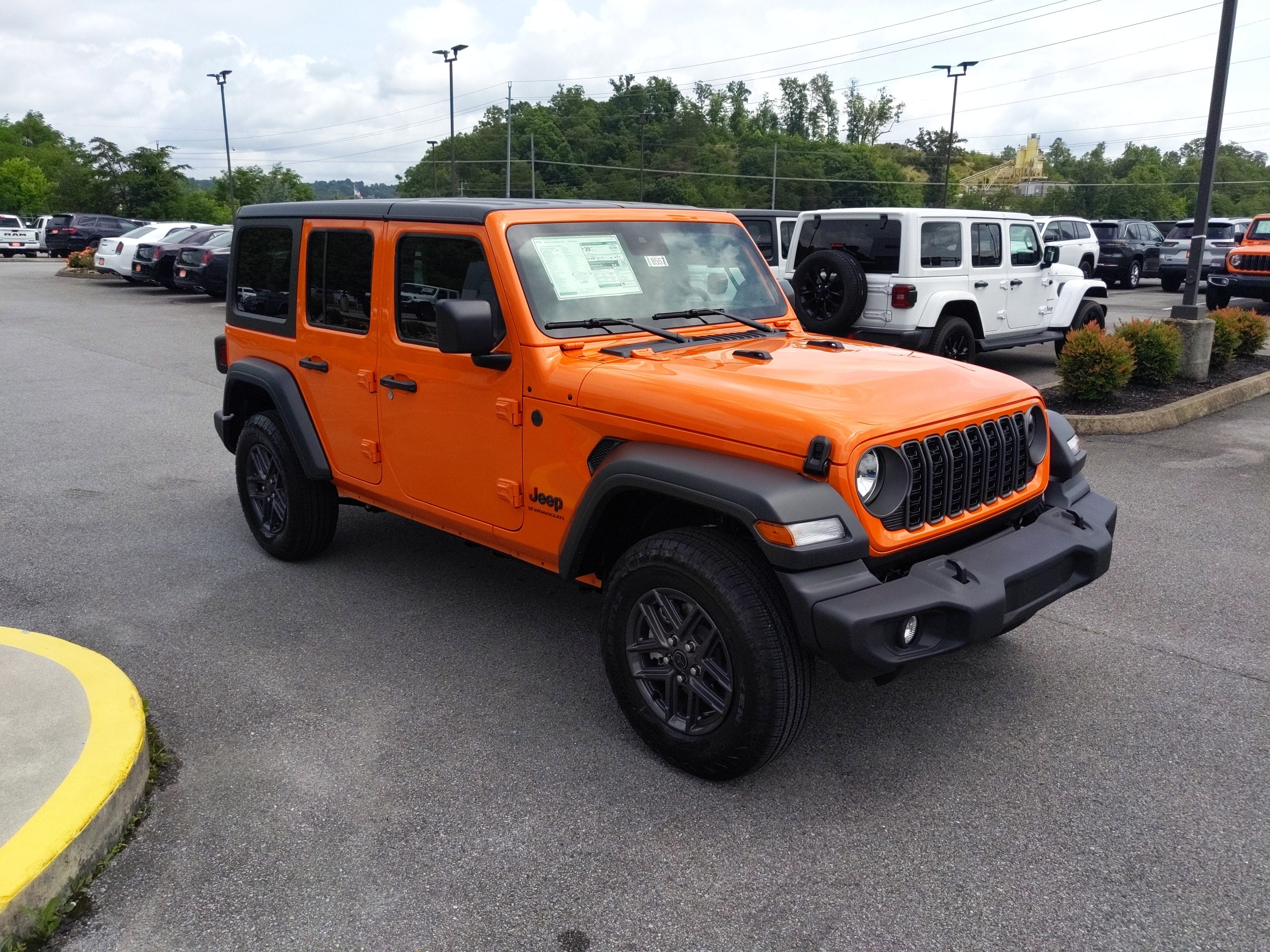 2025 Jeep Wrangler WRANGLER 4-DOOR SPORT S