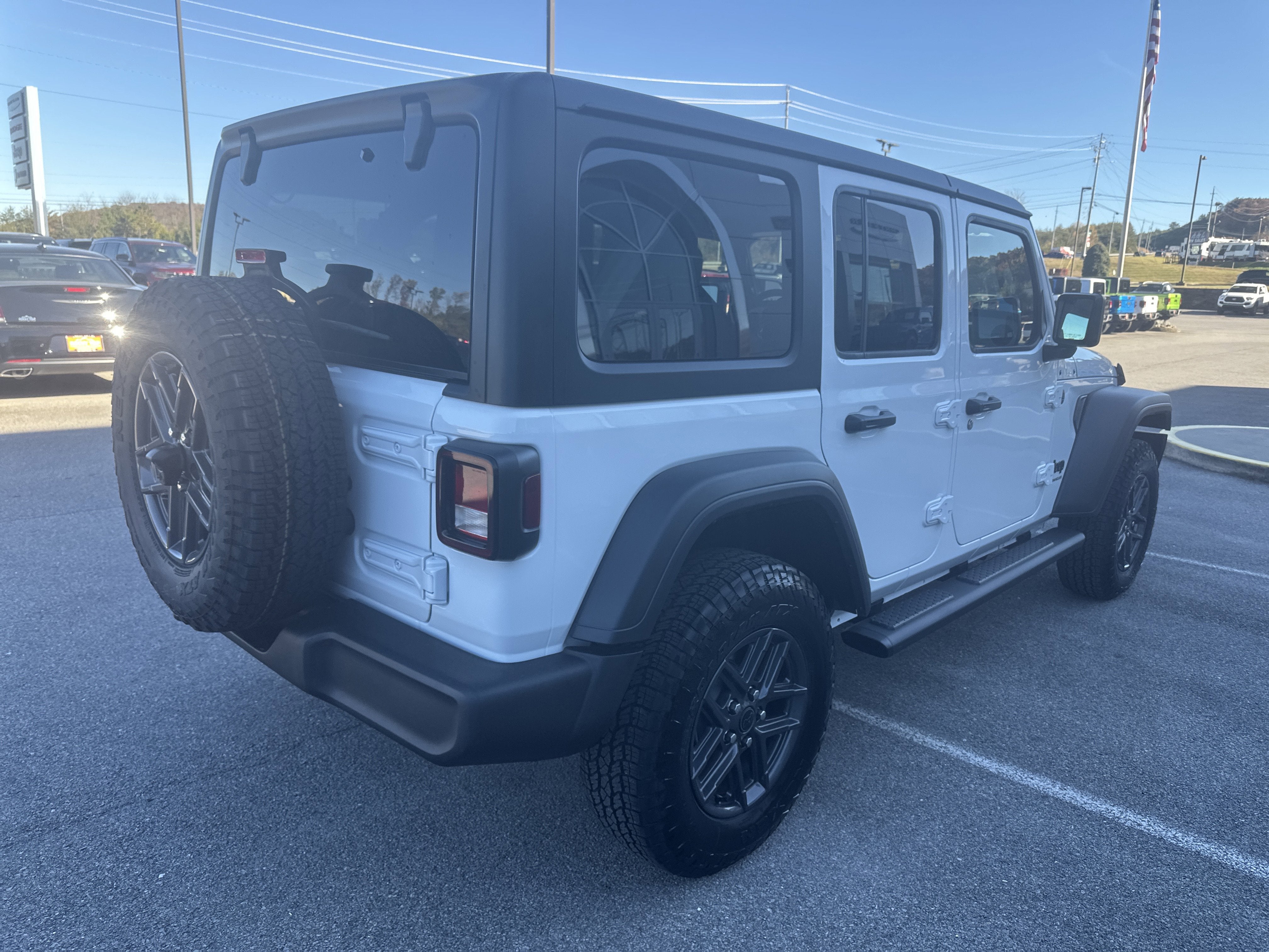 2026 Jeep Wrangler WRANGLER 4-DOOR SPORT S