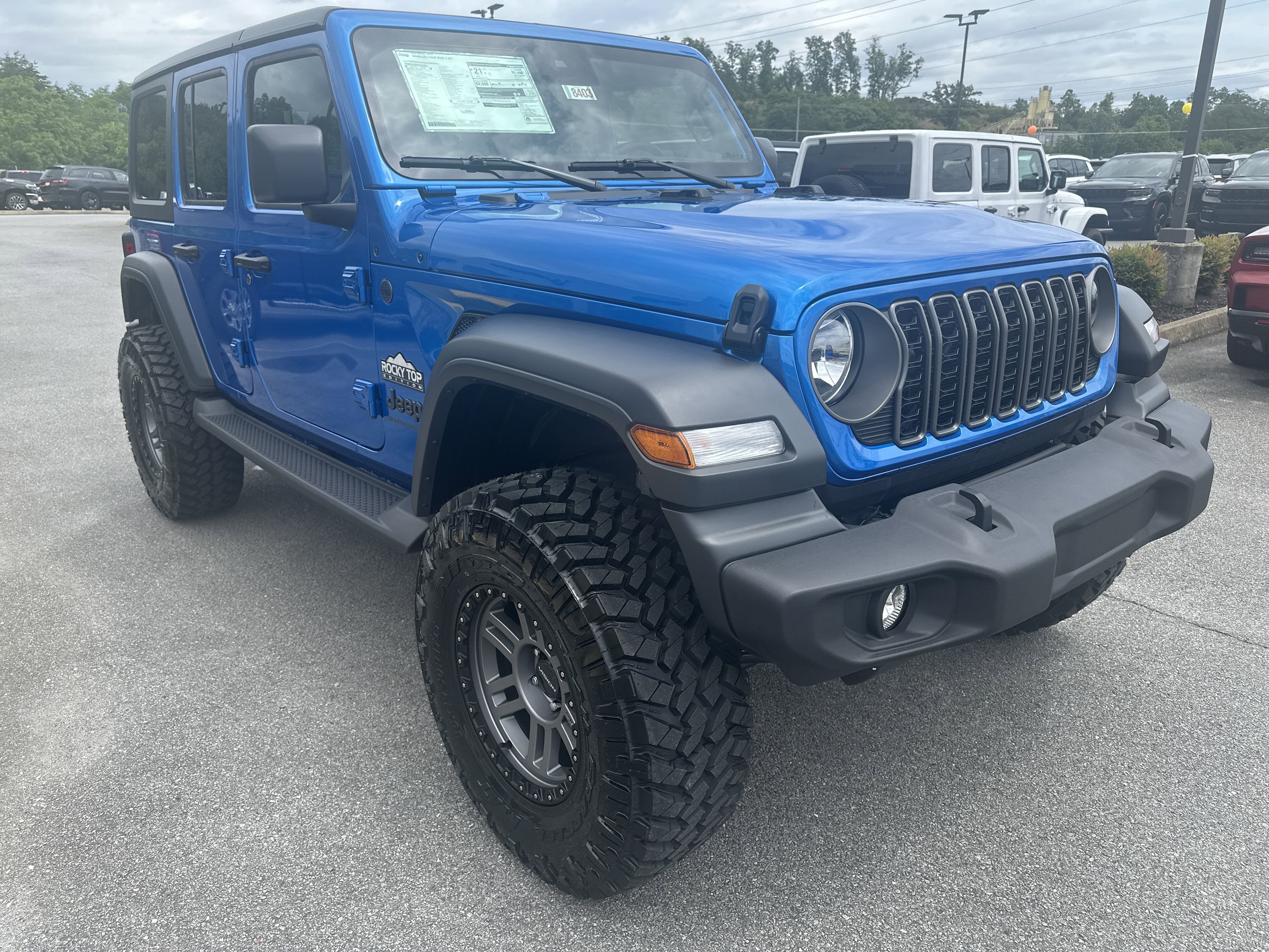 2025 Jeep Wrangler WRANGLER 4-DOOR SPORT S