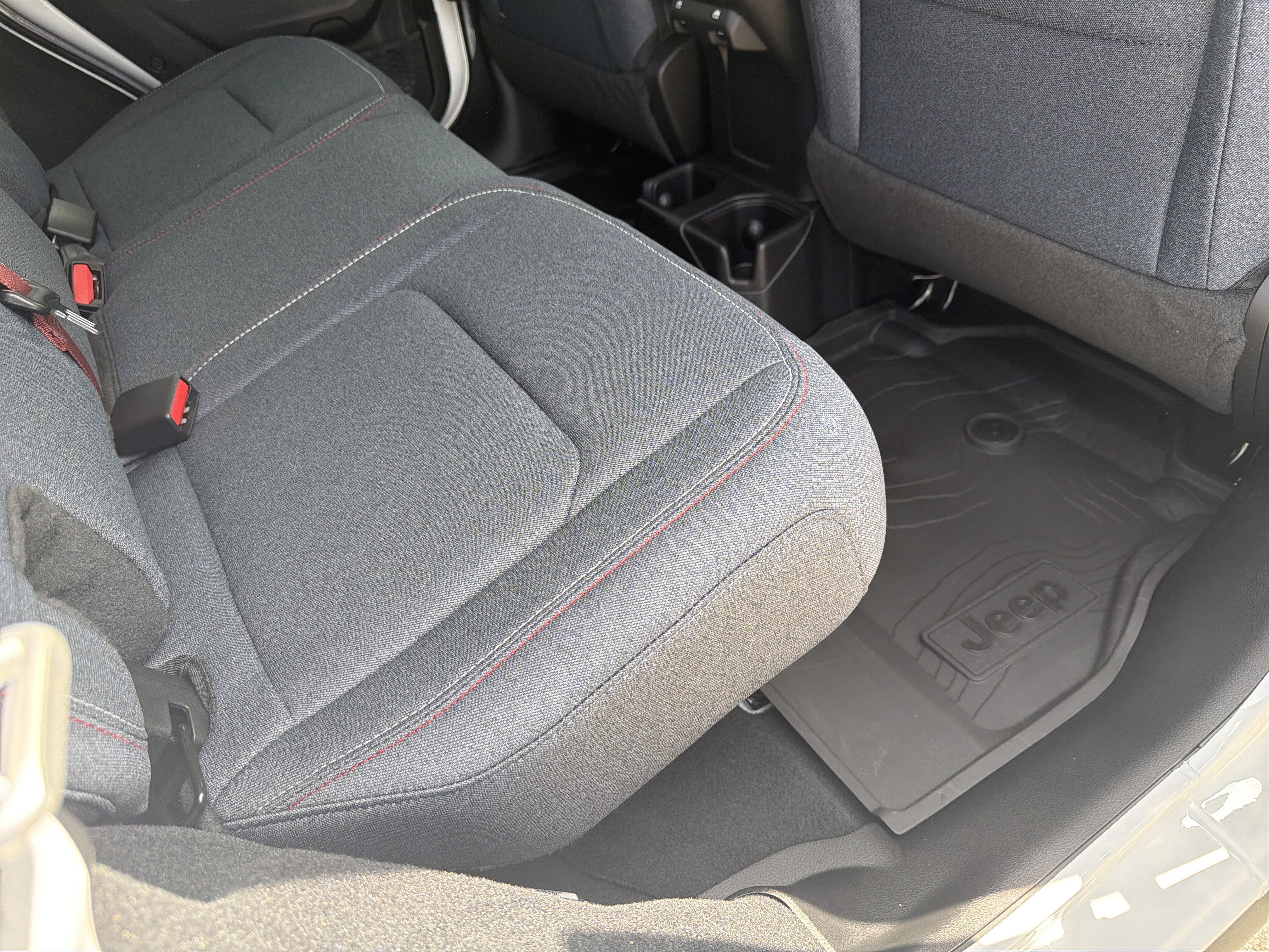 2026 Jeep Wrangler 4-Door Sport