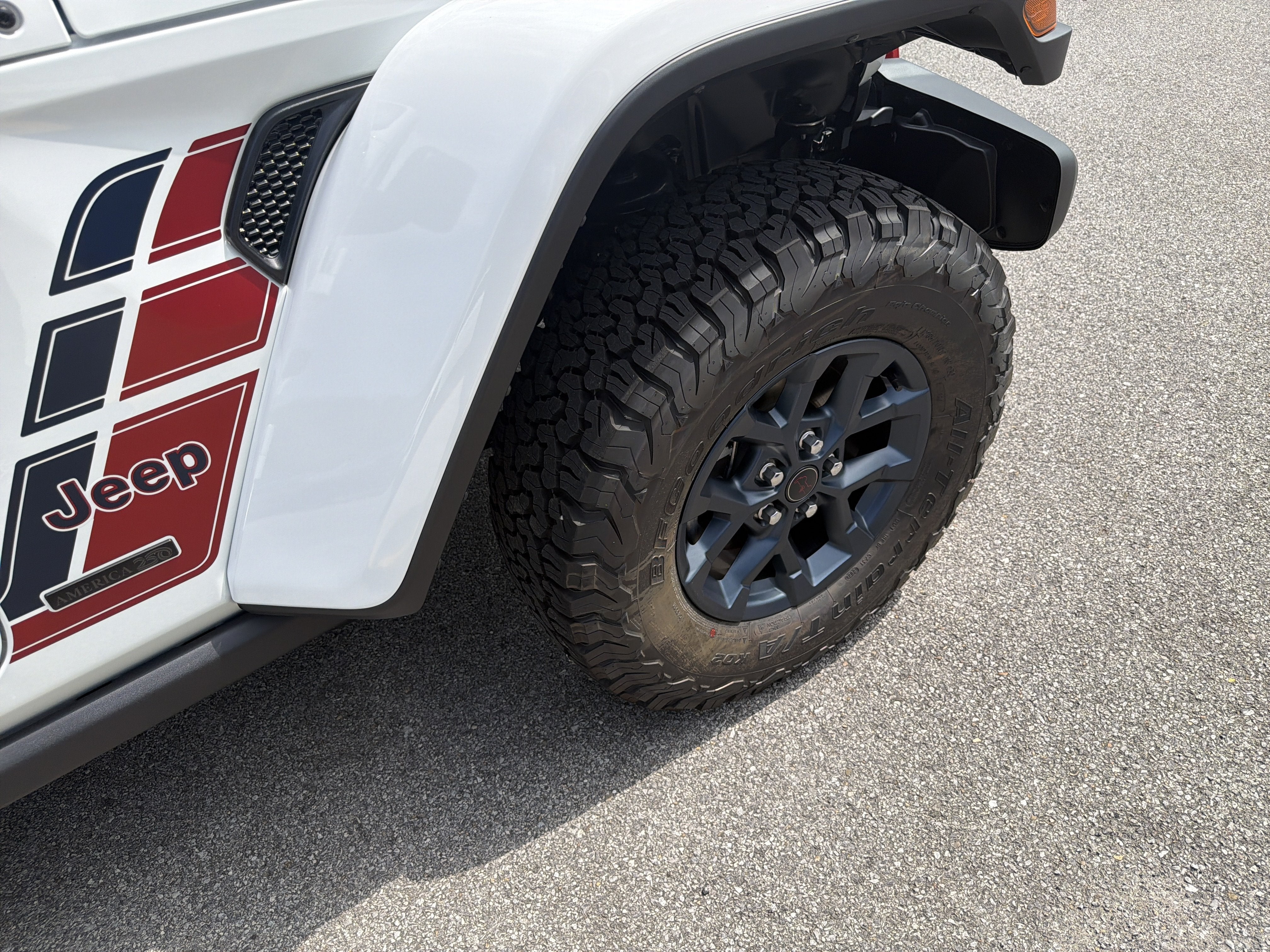 2026 Jeep Wrangler 4-Door Sport