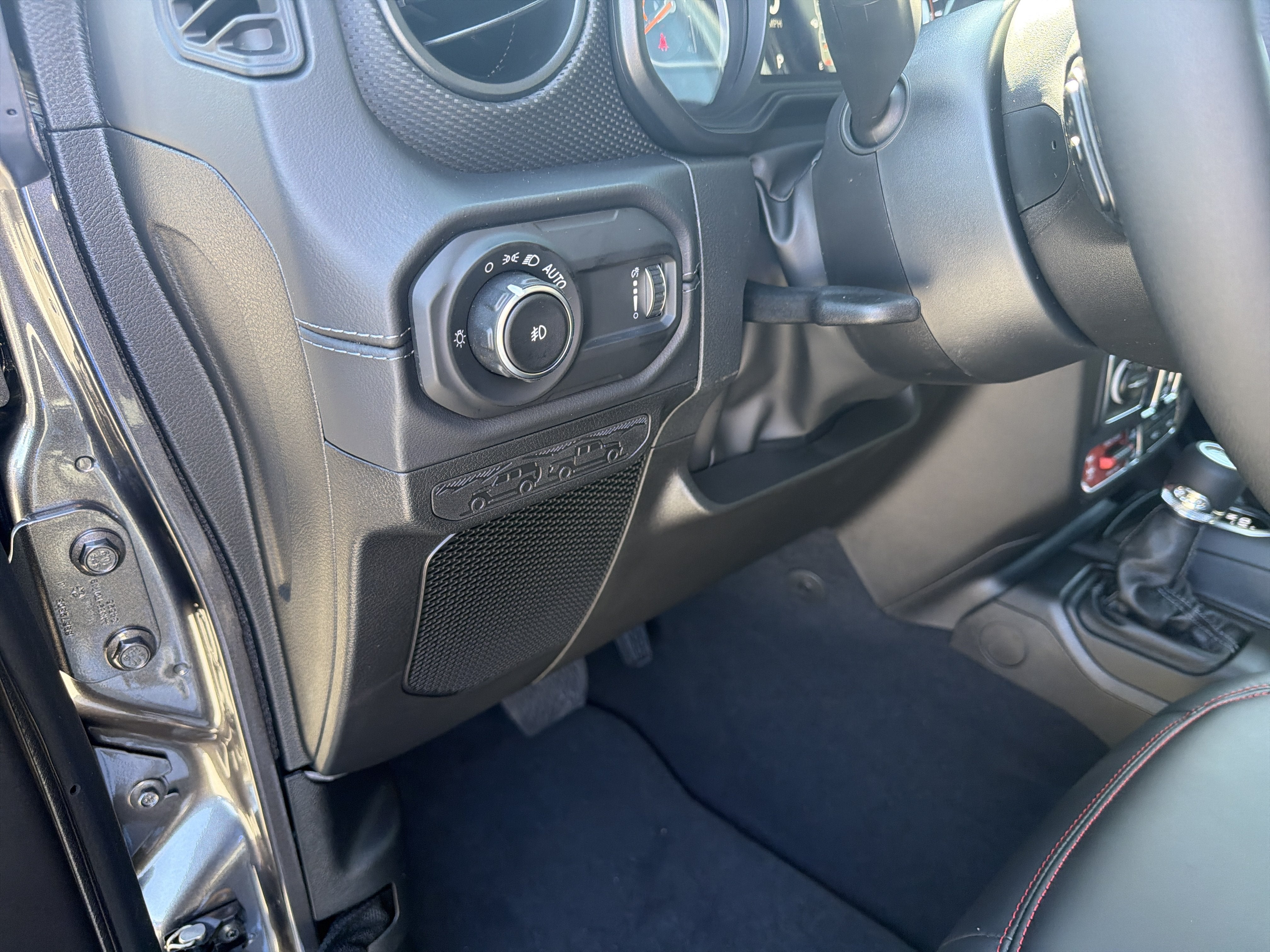 2027 Jeep Wrangler WRANGLER 4-DOOR RUBICON