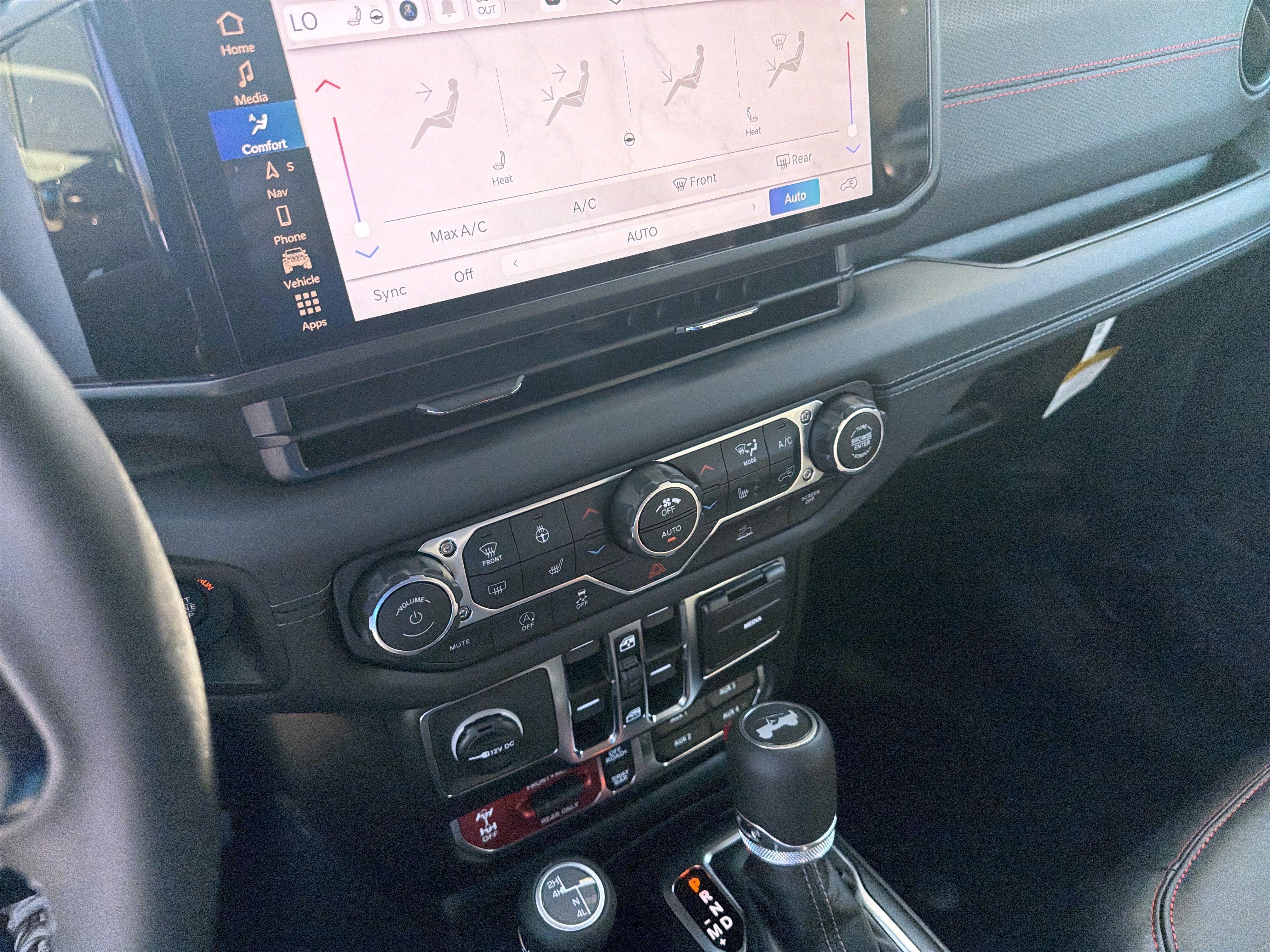 2027 Jeep Wrangler WRANGLER 4-DOOR RUBICON