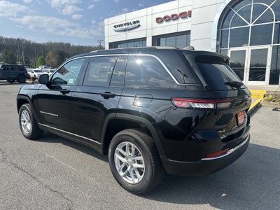 2026 Jeep Grand Cherokee GRAND CHEROKEE LAREDO X 4X4