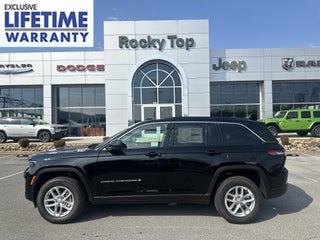2026 Jeep Grand Cherokee GRAND CHEROKEE LAREDO X 4X4