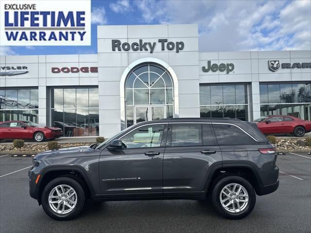 2025 Jeep Grand Cherokee GRAND CHEROKEE LAREDO X 4X4