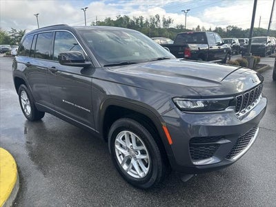 2025 Jeep Grand Cherokee GRAND CHEROKEE LAREDO X 4X4