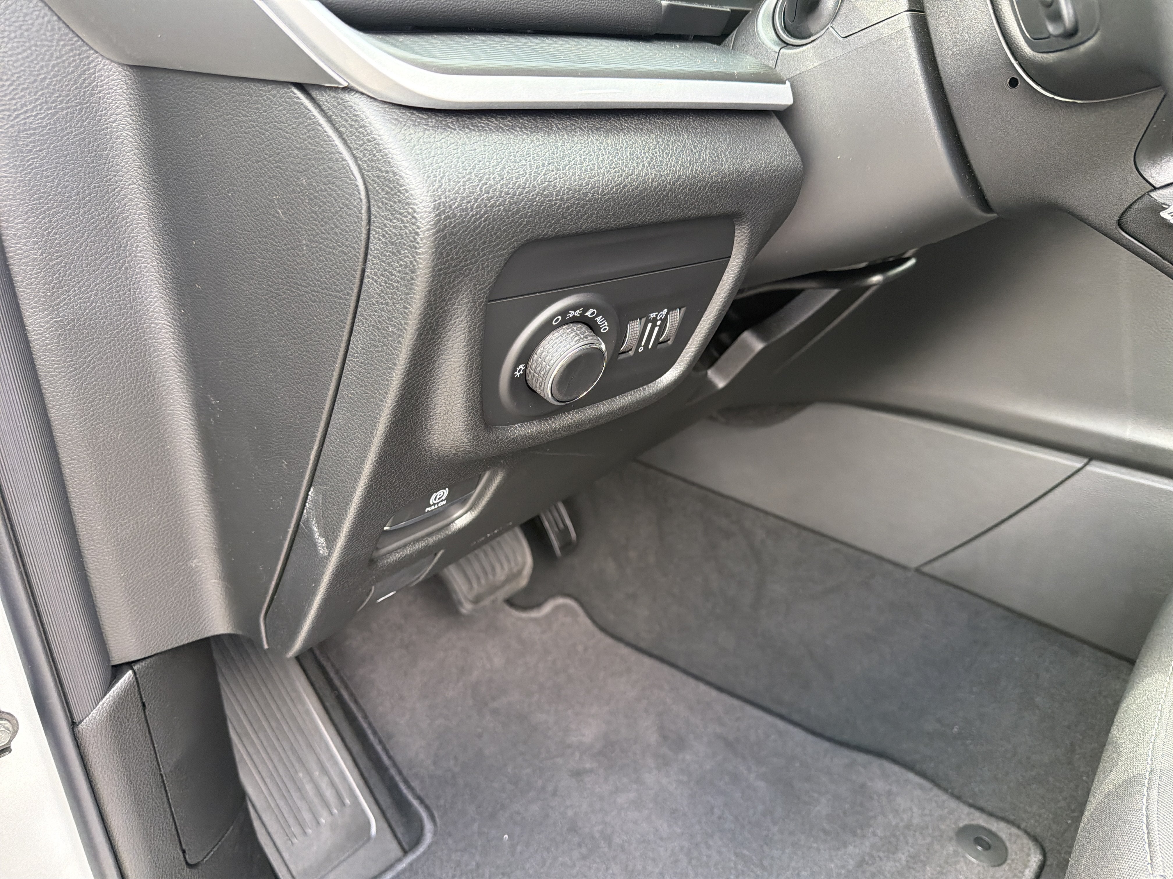 2026 Jeep Grand Cherokee GRAND CHEROKEE LAREDO 4X4