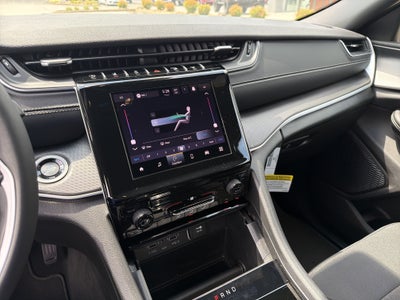2026 Jeep Grand Cherokee GRAND CHEROKEE LAREDO 4X4
