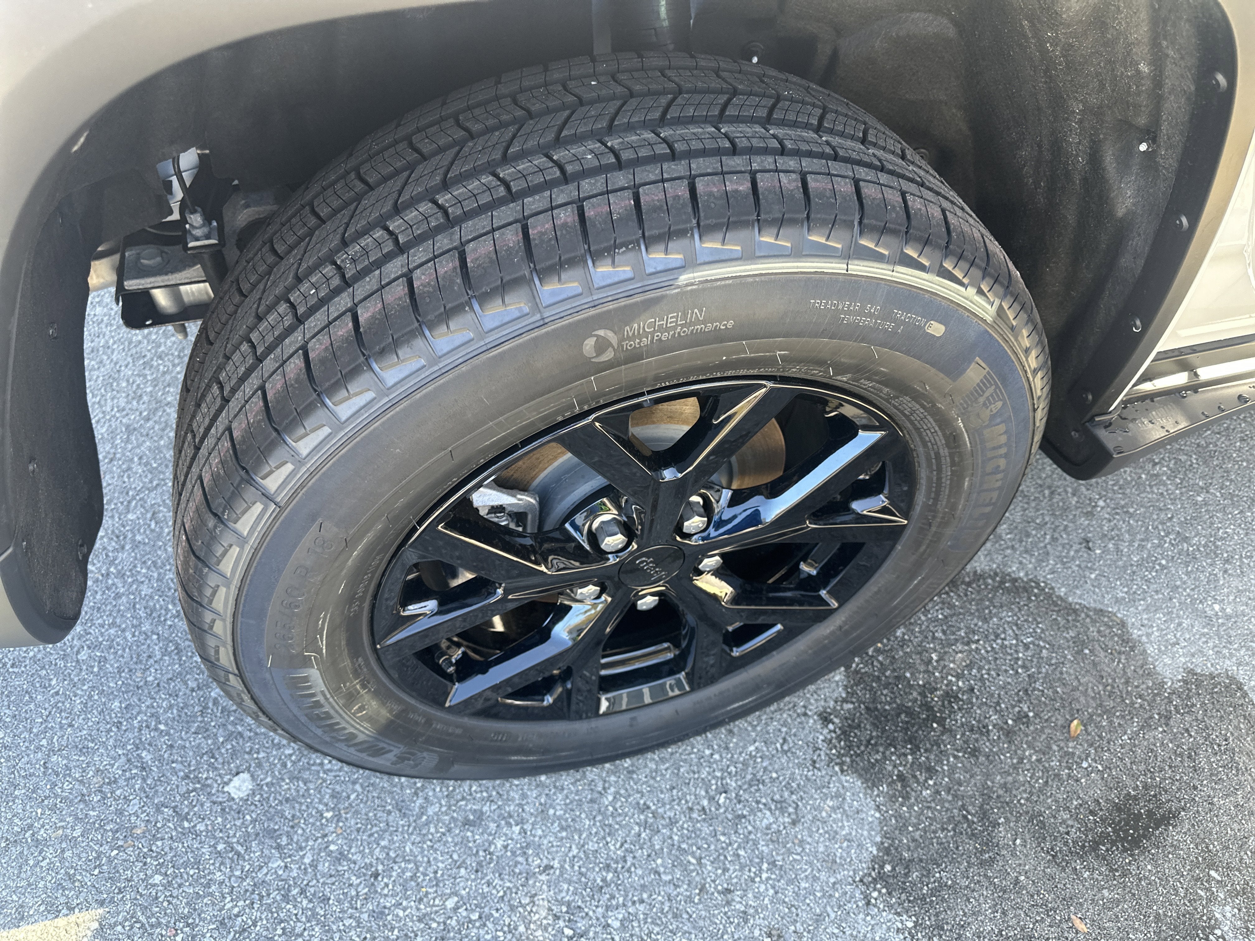 2026 Jeep Grand Cherokee GRAND CHEROKEE LAREDO ALTITUDE 4X4