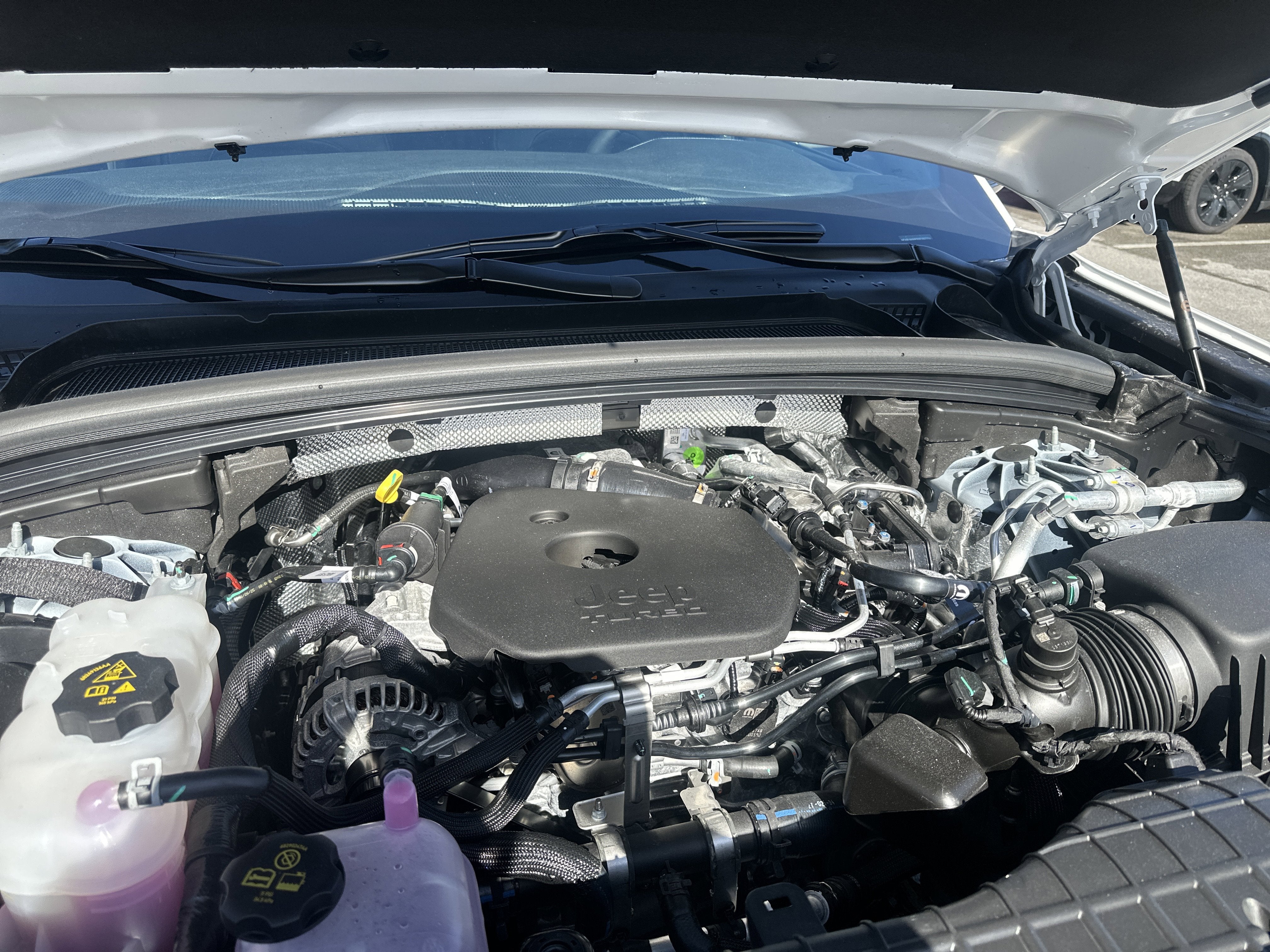 2026 Jeep Grand Cherokee GRAND CHEROKEE LAREDO ALTITUDE 4X4