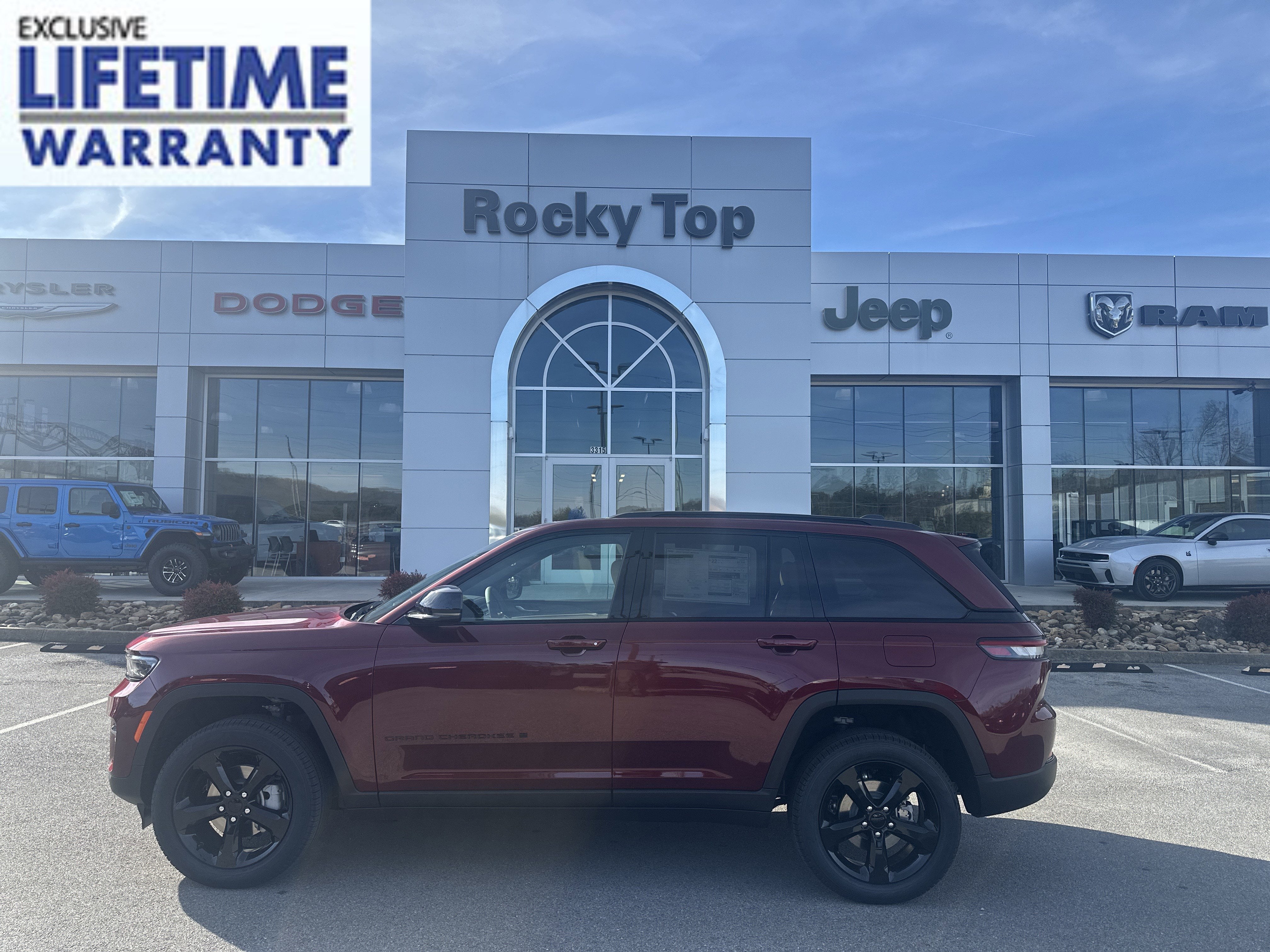 2025 Jeep Grand Cherokee GRAND CHEROKEE LIMITED 4X4