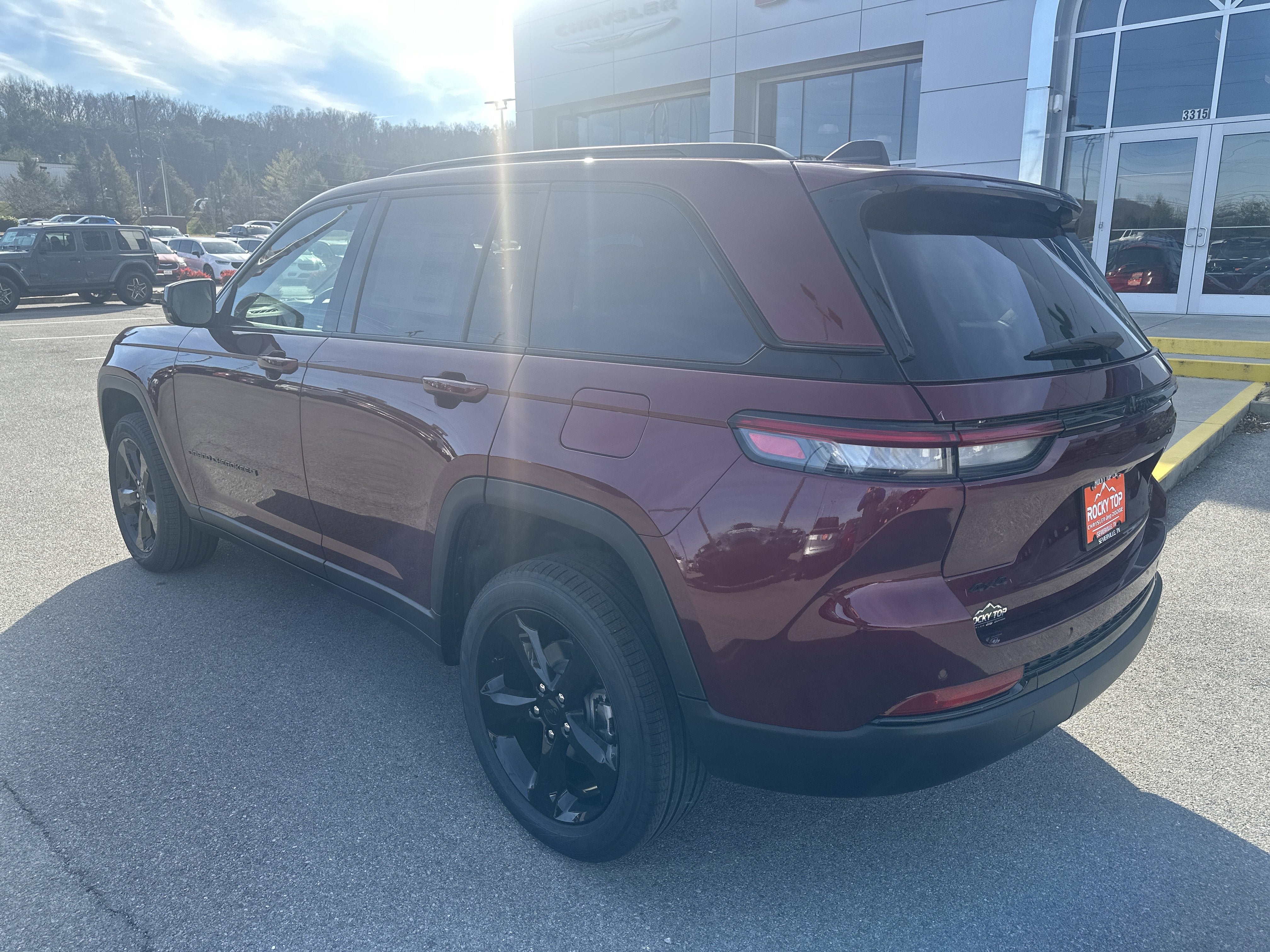 2025 Jeep Grand Cherokee GRAND CHEROKEE LIMITED 4X4