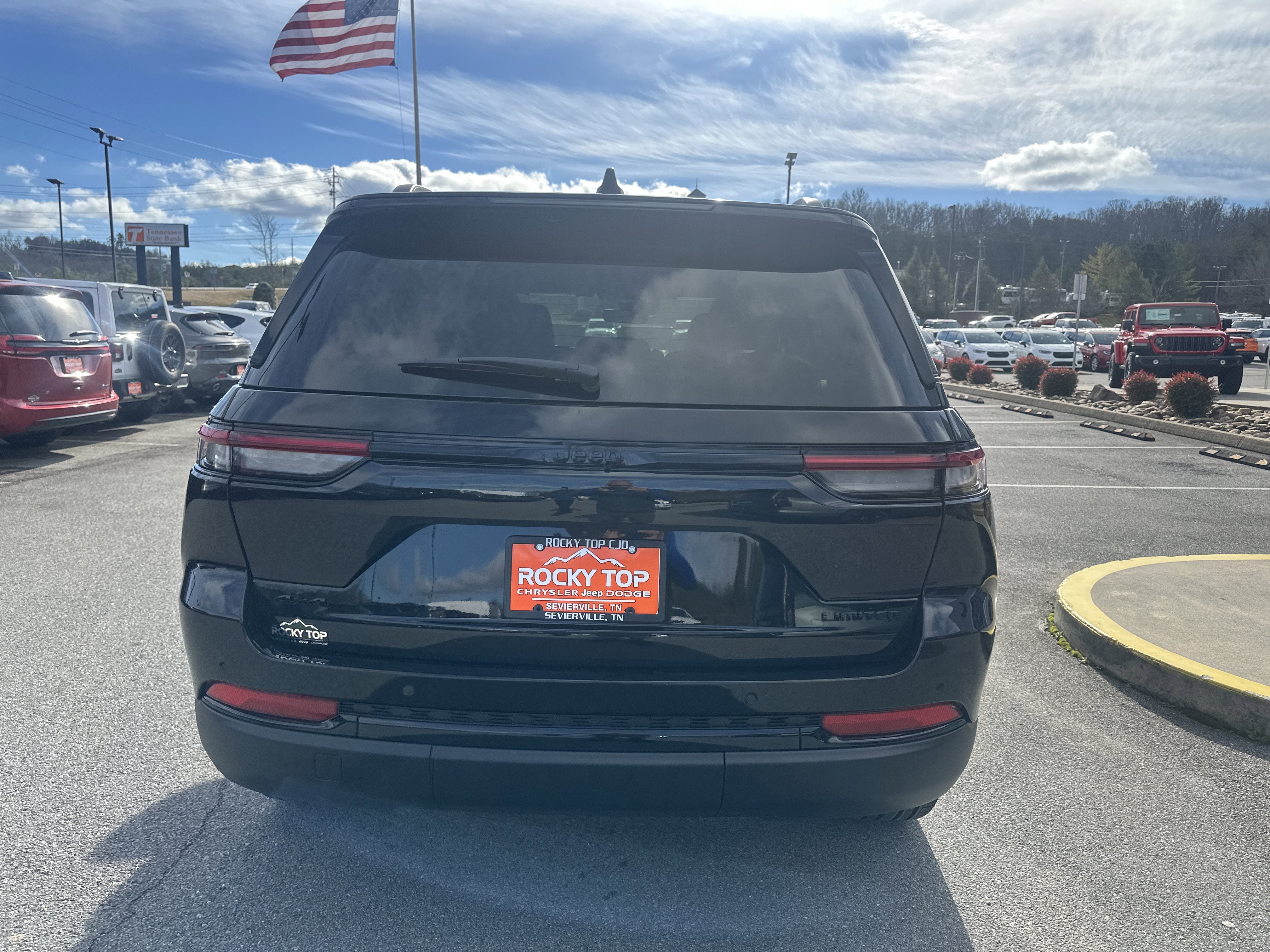 2025 Jeep Grand Cherokee GRAND CHEROKEE LIMITED 4X4