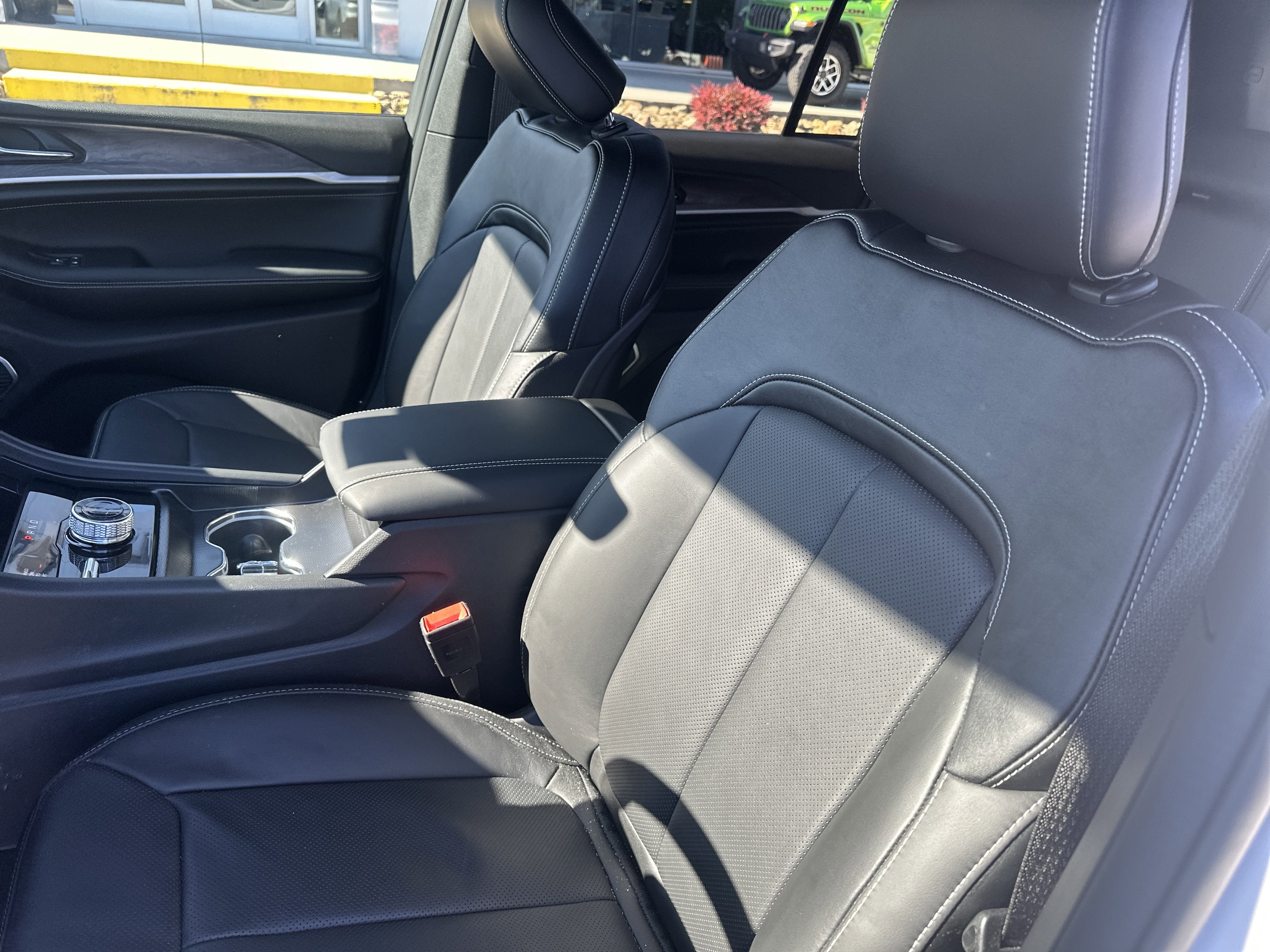 2026 Jeep Grand Cherokee GRAND CHEROKEE LIMITED RESERVE 4X4