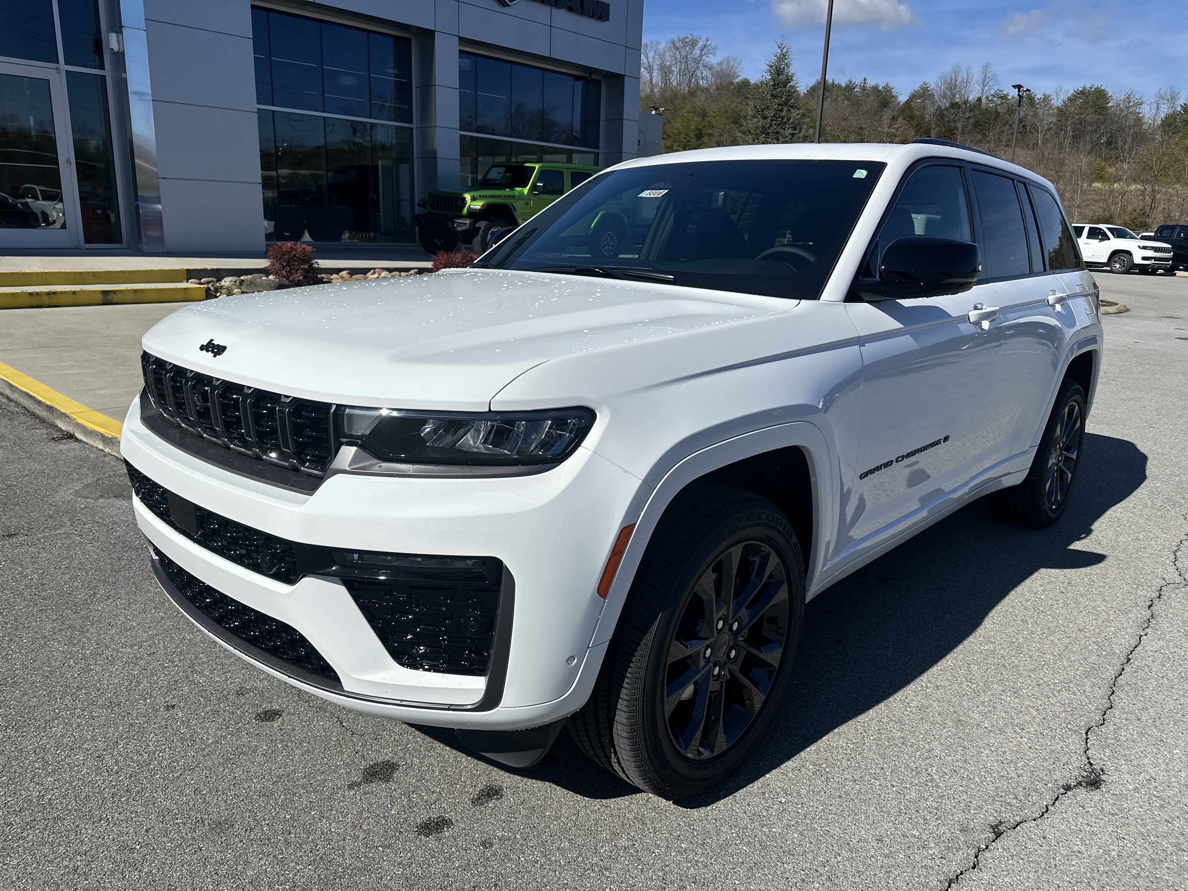 2026 Jeep Grand Cherokee GRAND CHEROKEE LIMITED RESERVE 4X4