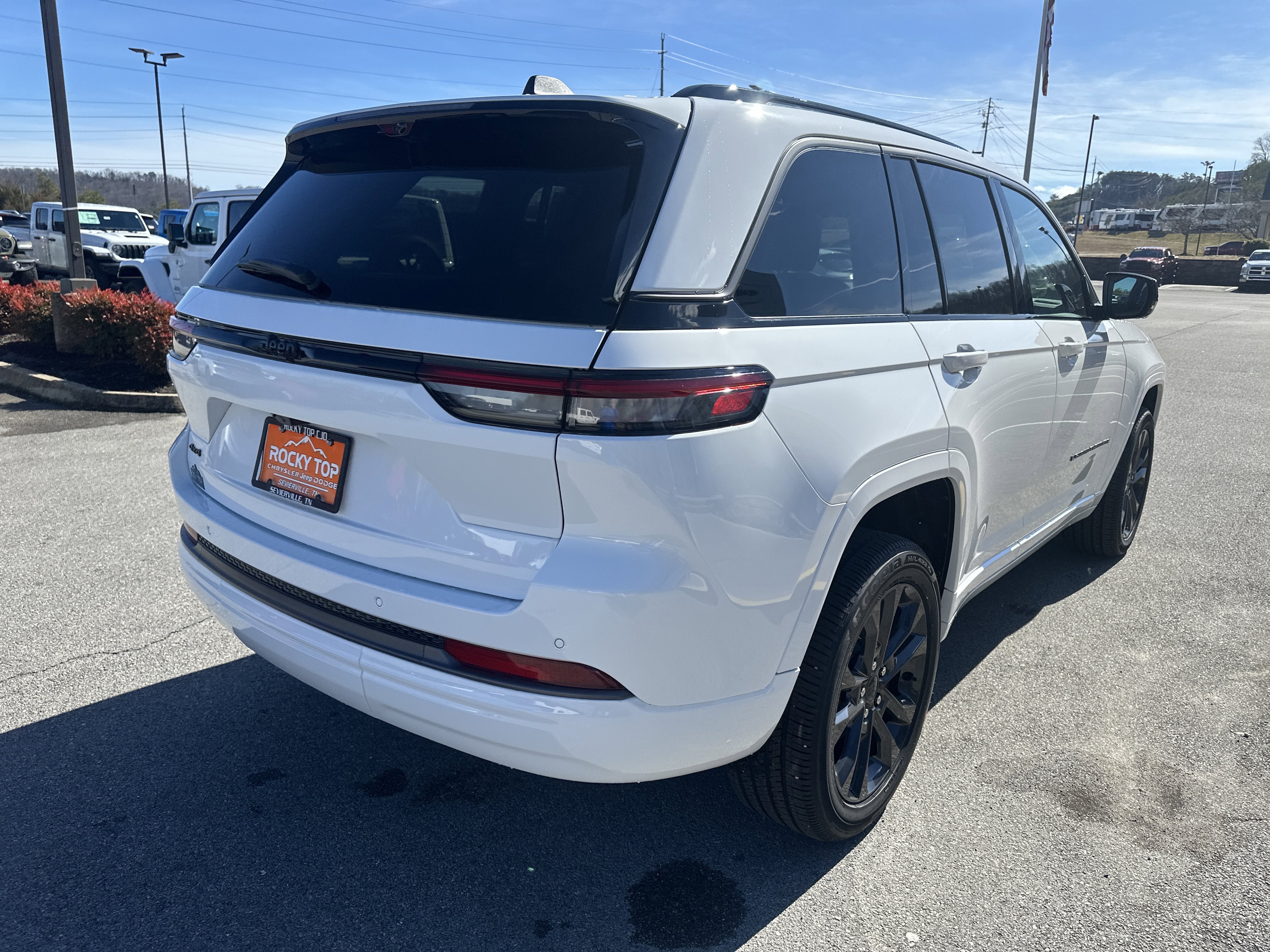 2026 Jeep Grand Cherokee GRAND CHEROKEE LIMITED RESERVE 4X4