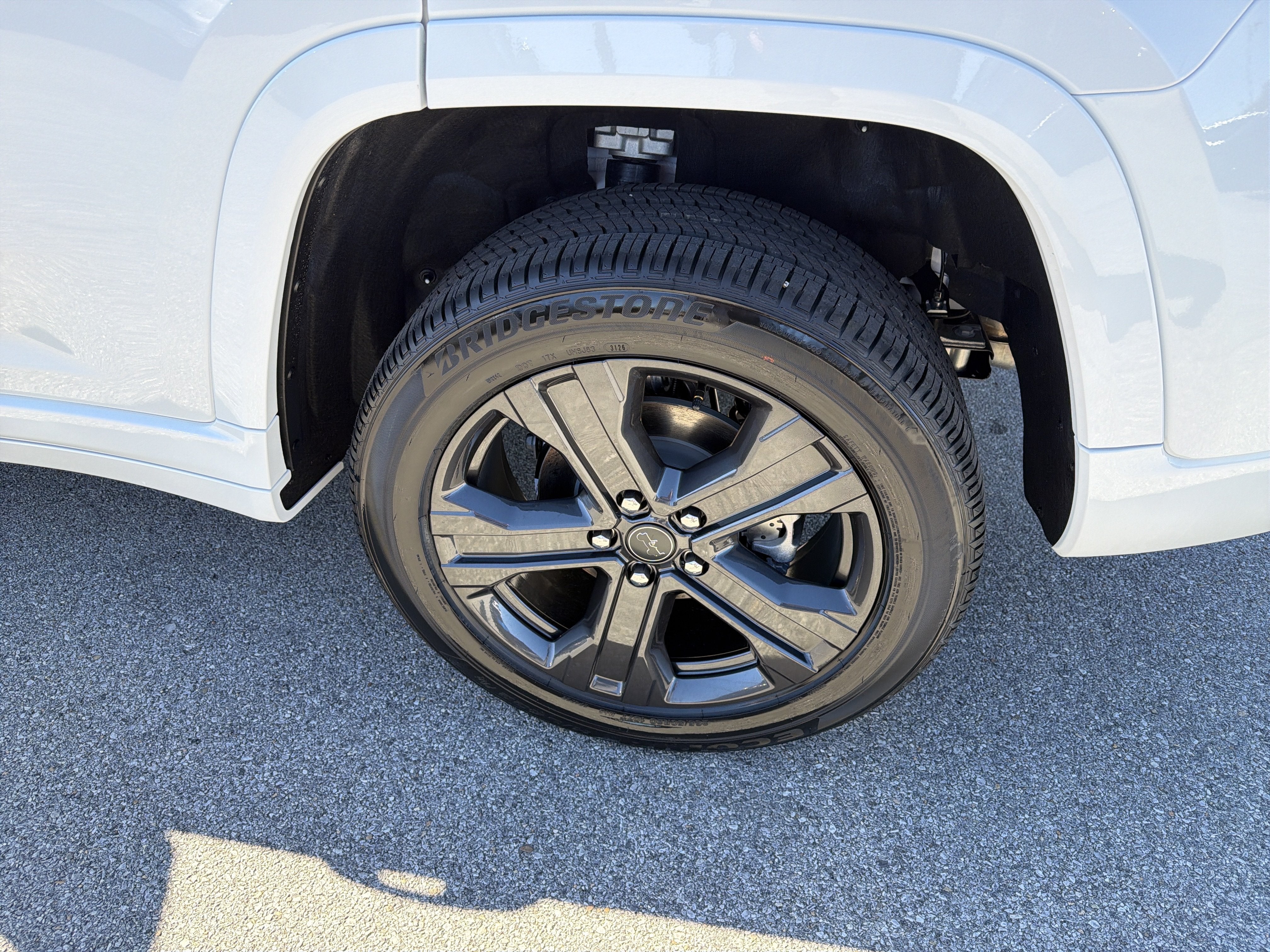 2027 Jeep Grand Cherokee GRAND CHEROKEE LIMITED RESERVE 4X4