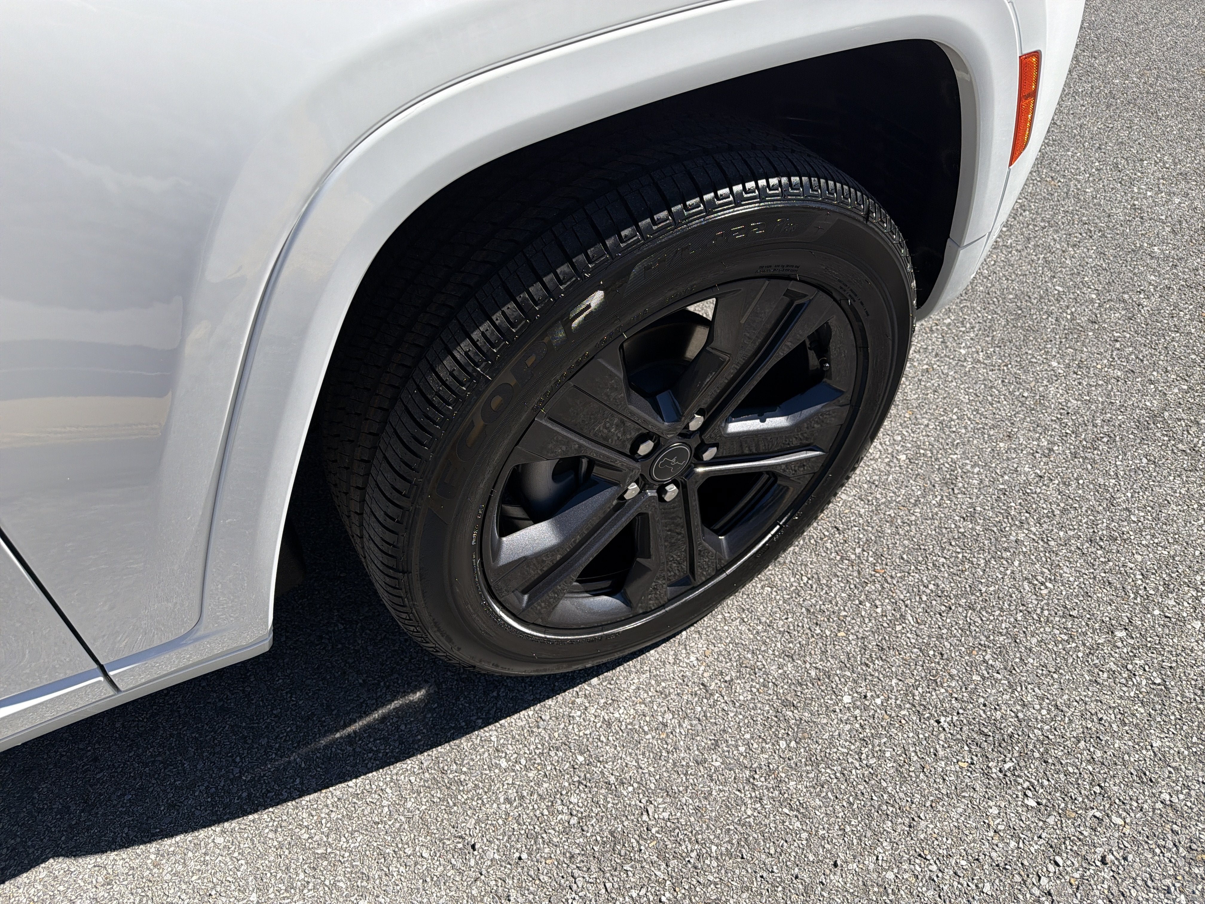 2027 Jeep Grand Cherokee GRAND CHEROKEE LIMITED RESERVE 4X4
