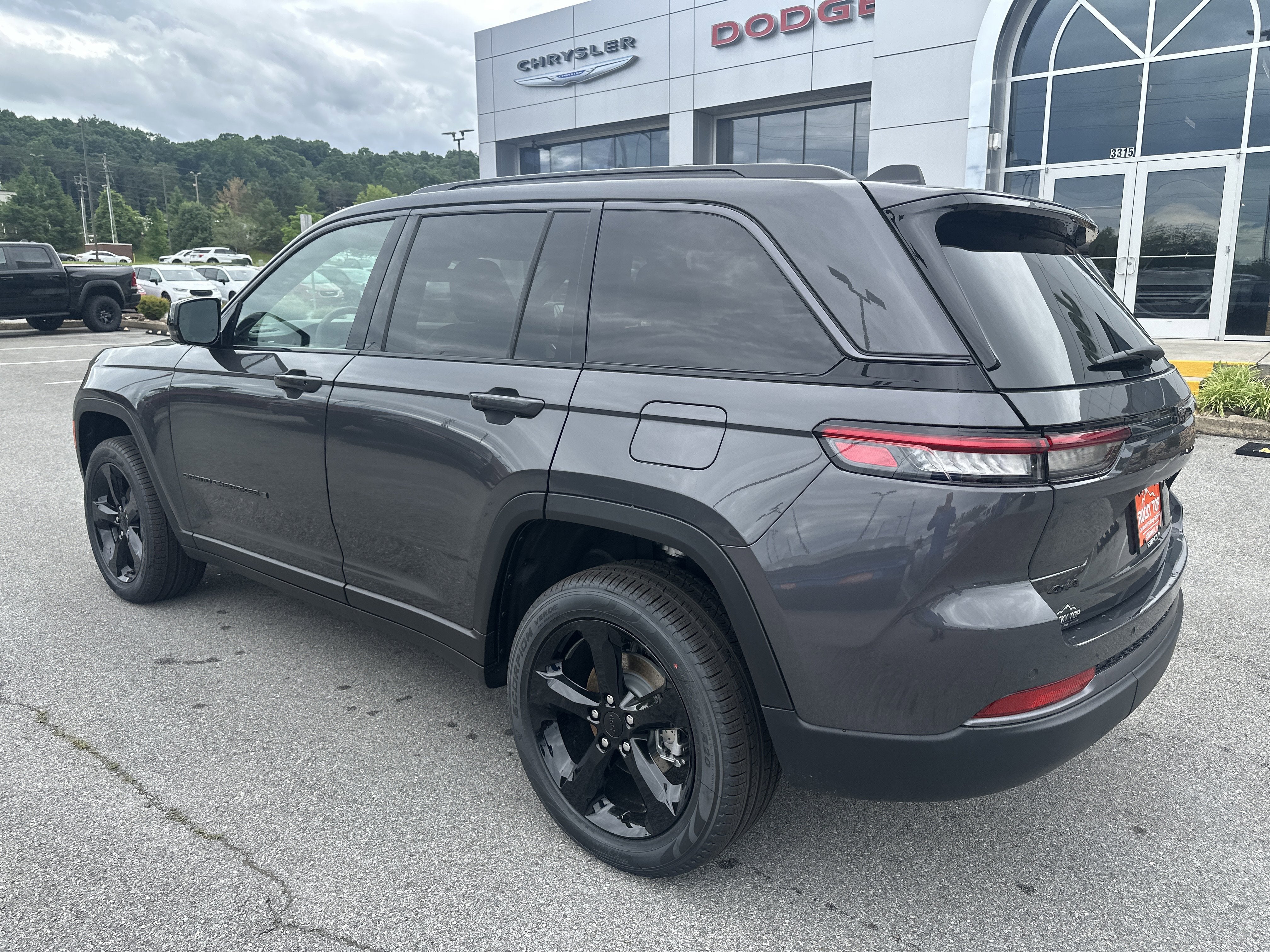 2026 Jeep Grand Cherokee GRAND CHEROKEE LIMITED 4X4