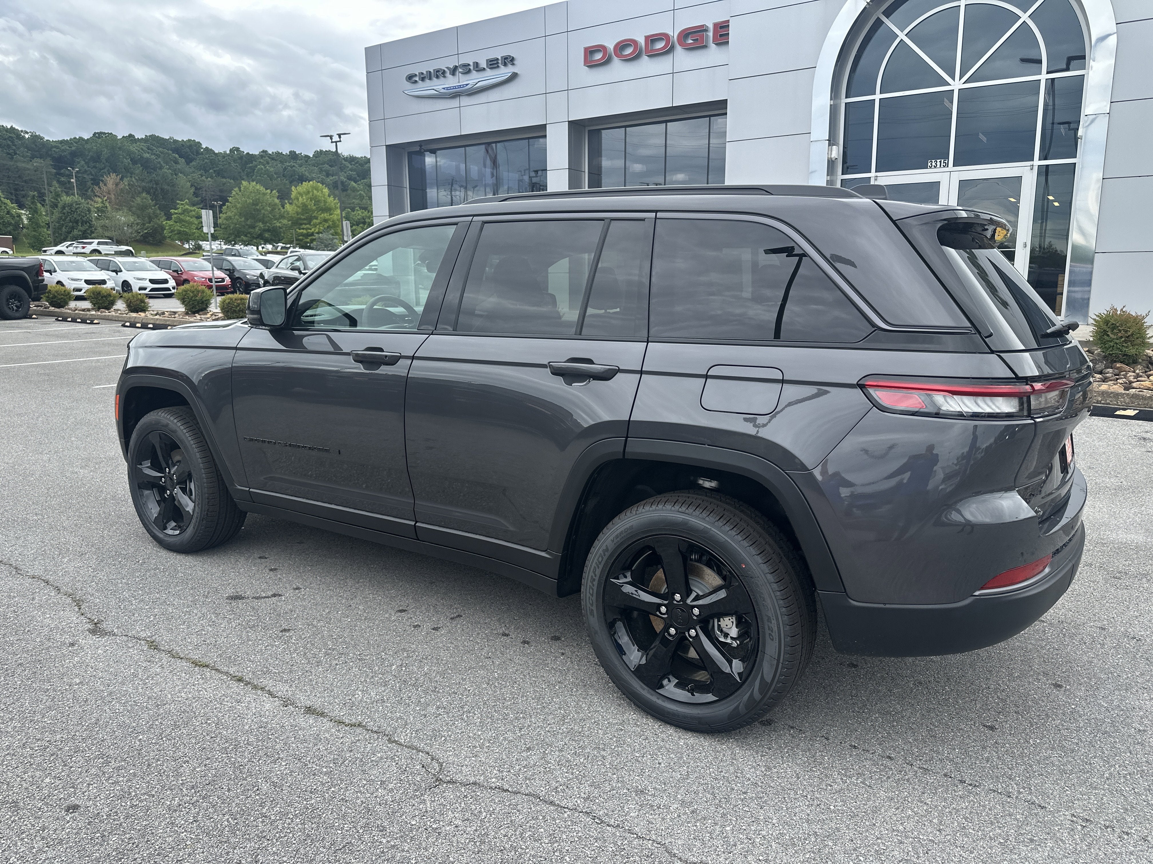 2026 Jeep Grand Cherokee GRAND CHEROKEE LIMITED 4X4