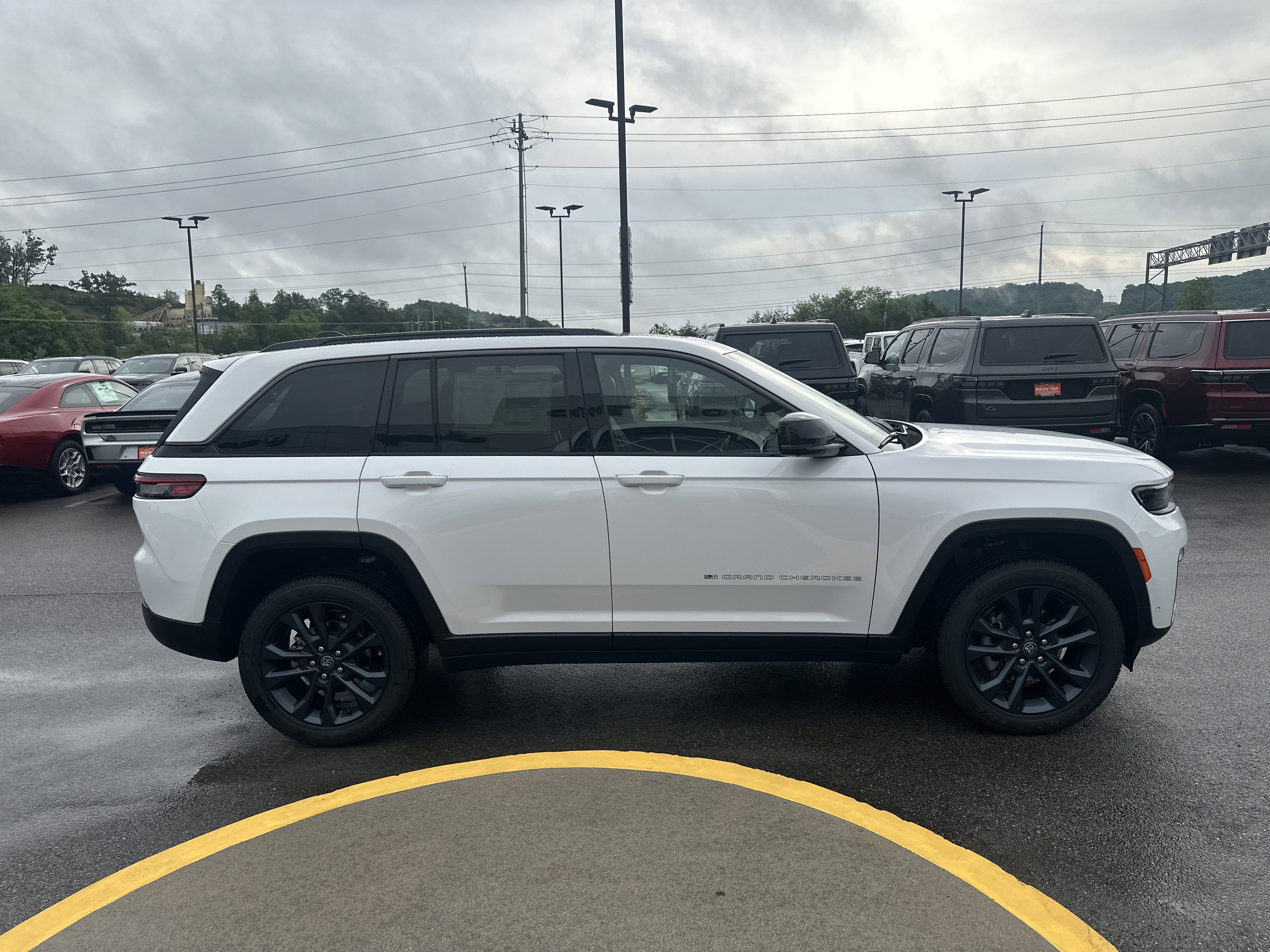 2026 Jeep Grand Cherokee GRAND CHEROKEE 85TH ANNIVERSARY EDITION 4X4