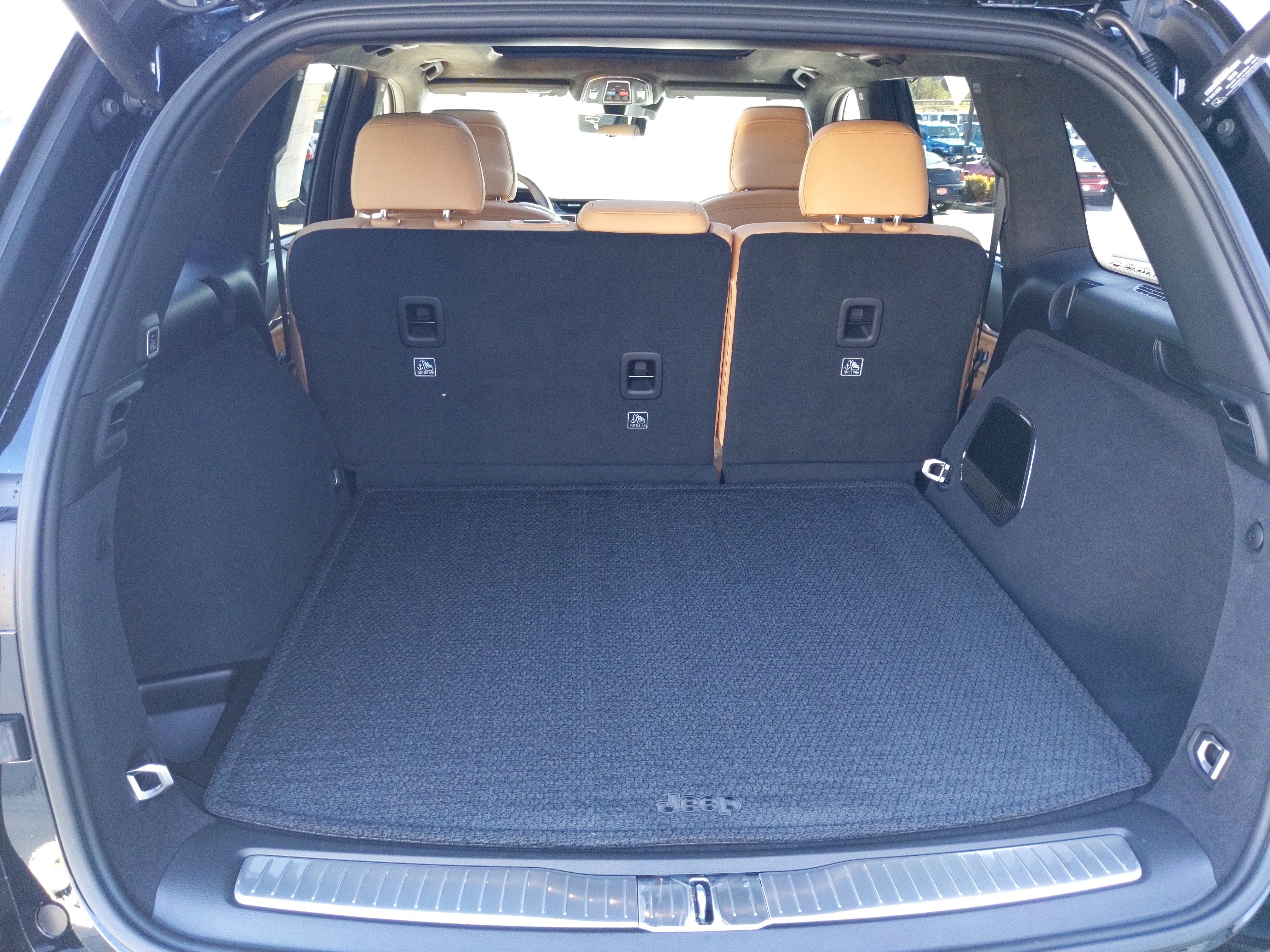 2025 Jeep Grand Cherokee GRAND CHEROKEE SUMMIT RESERVE 4X4