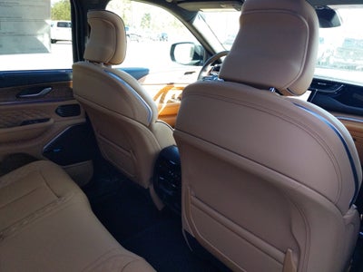 2025 Jeep Grand Cherokee GRAND CHEROKEE SUMMIT RESERVE 4X4