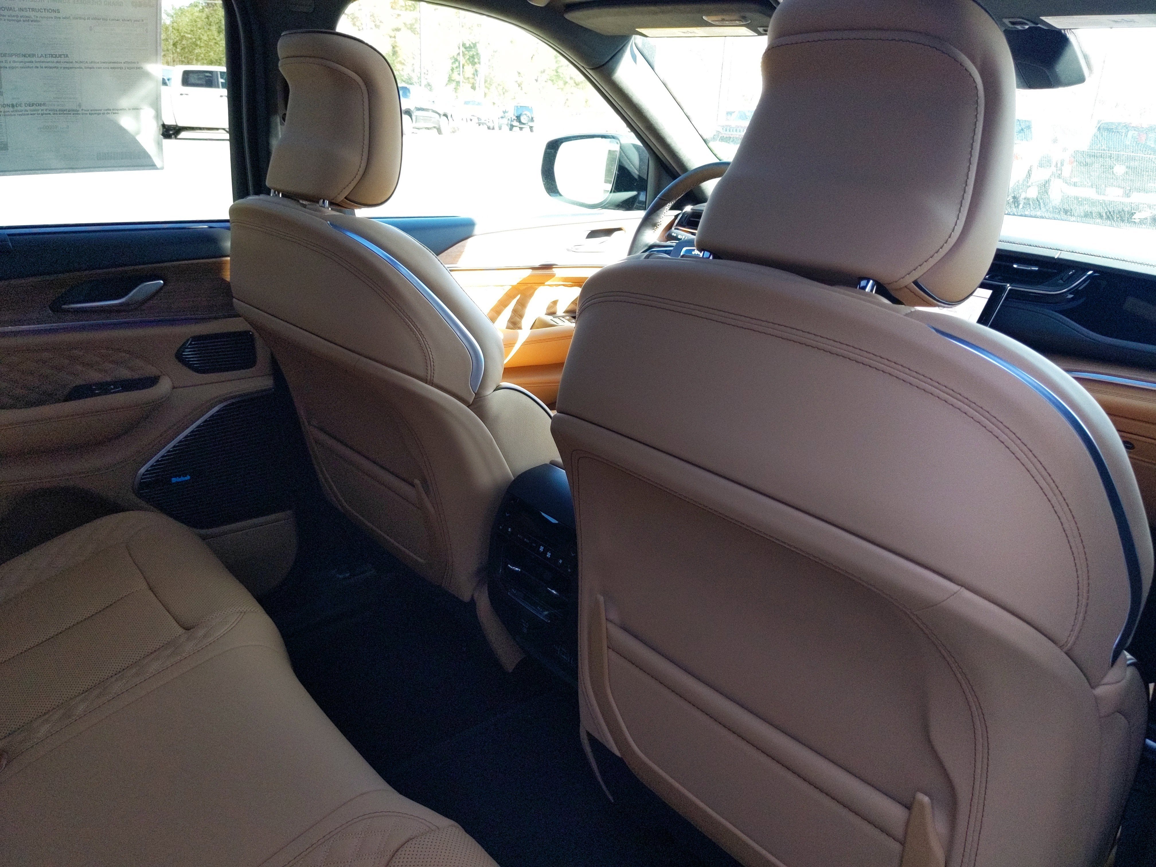 2025 Jeep Grand Cherokee GRAND CHEROKEE SUMMIT RESERVE 4X4