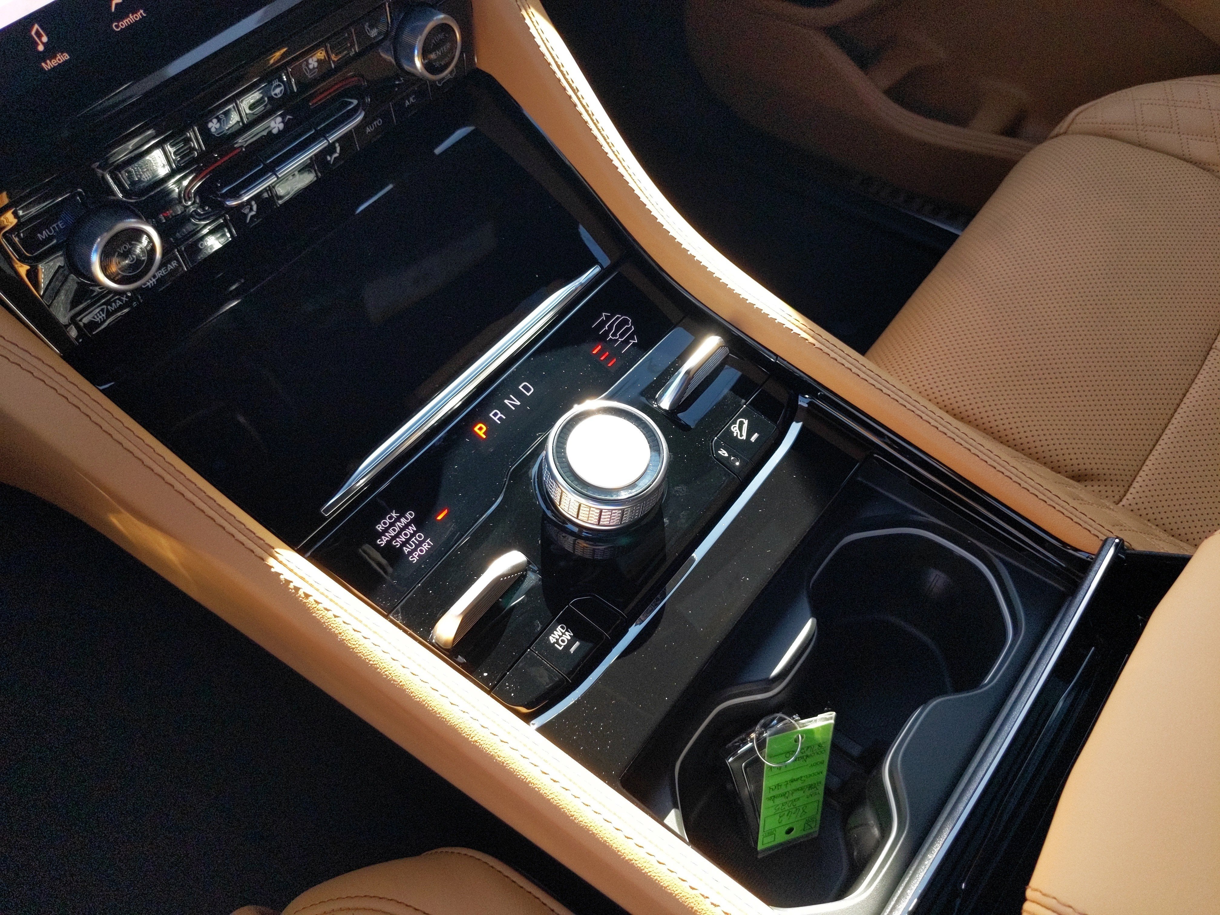 2025 Jeep Grand Cherokee GRAND CHEROKEE SUMMIT RESERVE 4X4