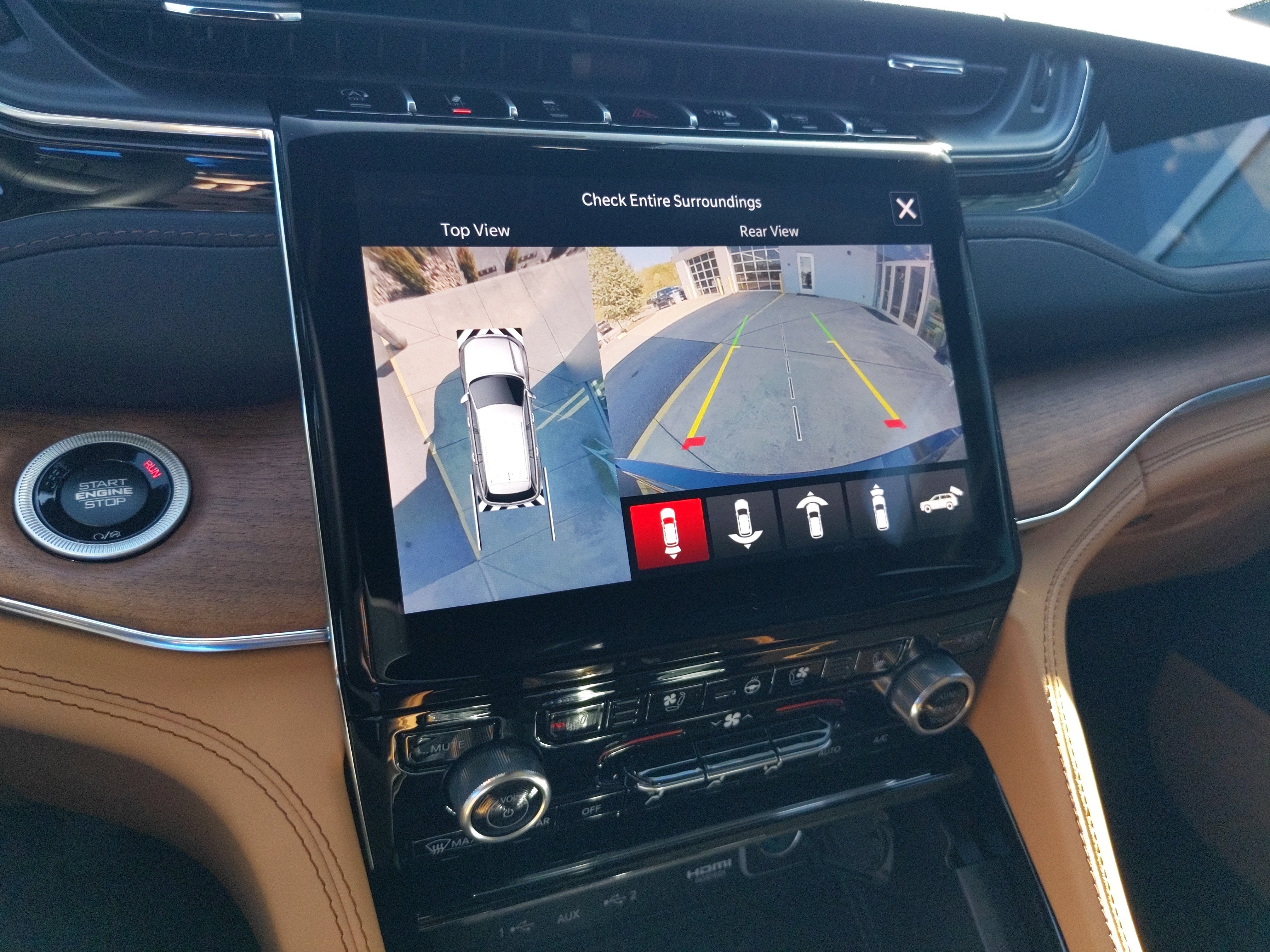 2025 Jeep Grand Cherokee GRAND CHEROKEE SUMMIT RESERVE 4X4