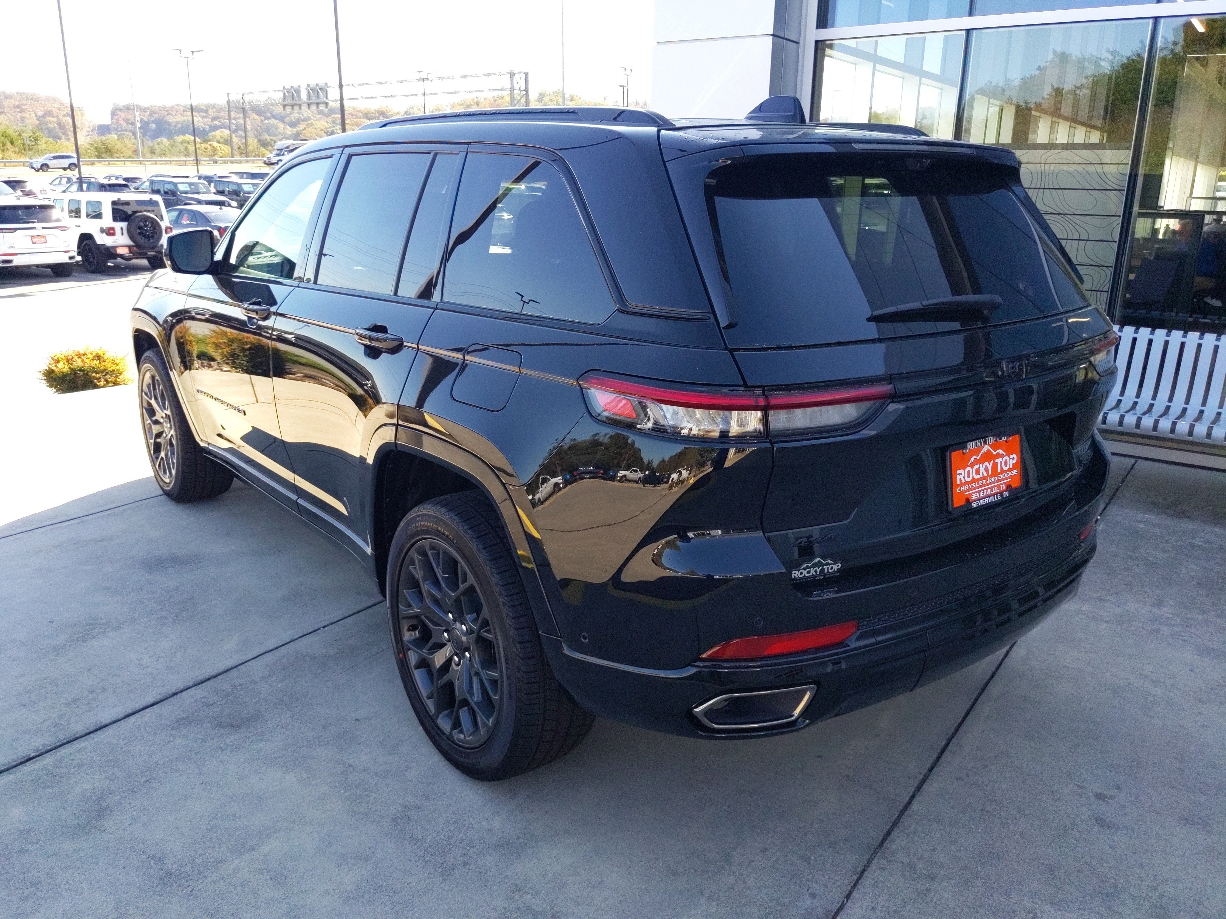 2025 Jeep Grand Cherokee GRAND CHEROKEE SUMMIT RESERVE 4X4