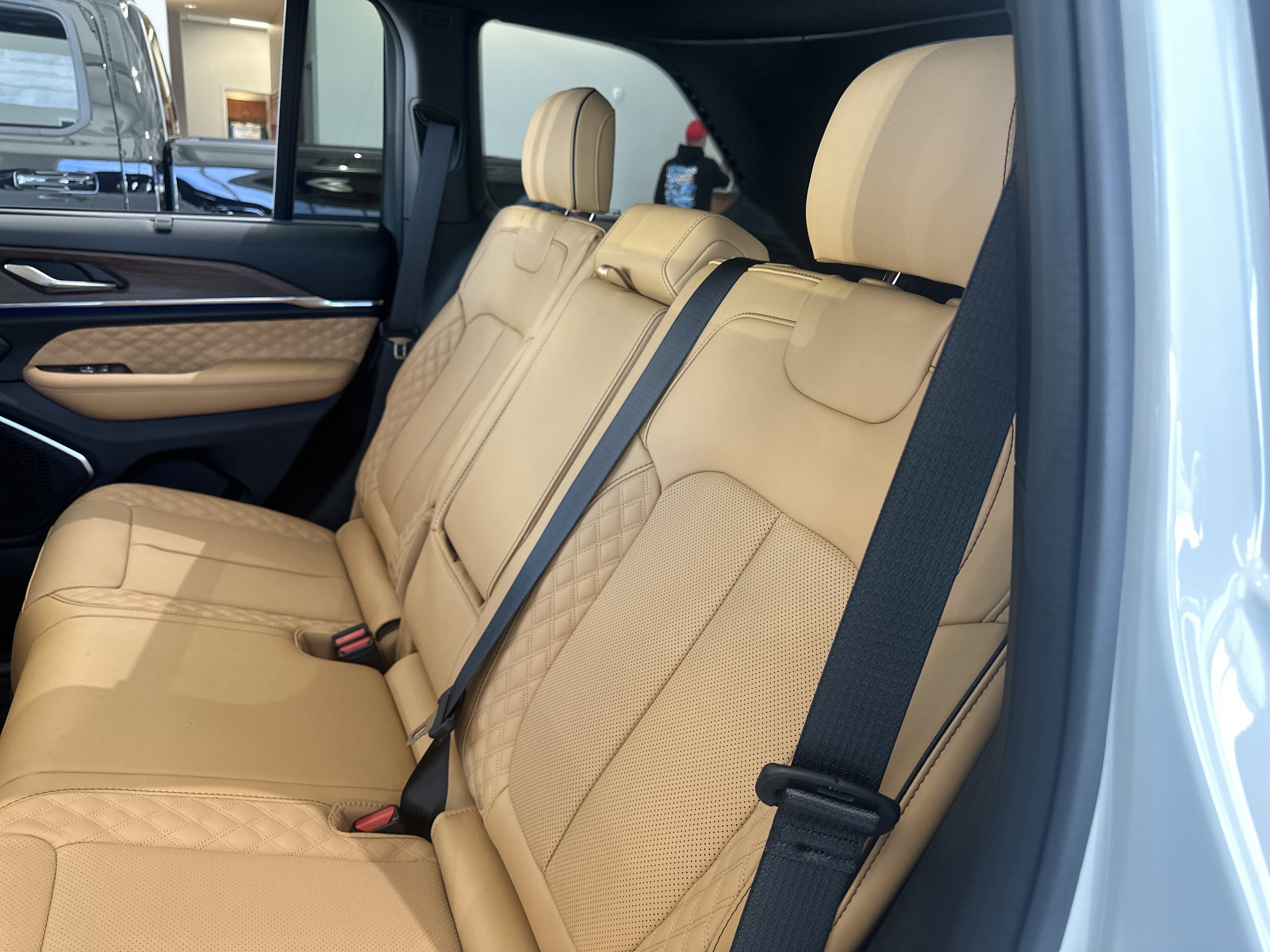 2025 Jeep Grand Cherokee GRAND CHEROKEE SUMMIT 4X4