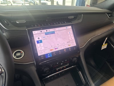 2025 Jeep Grand Cherokee GRAND CHEROKEE SUMMIT 4X4