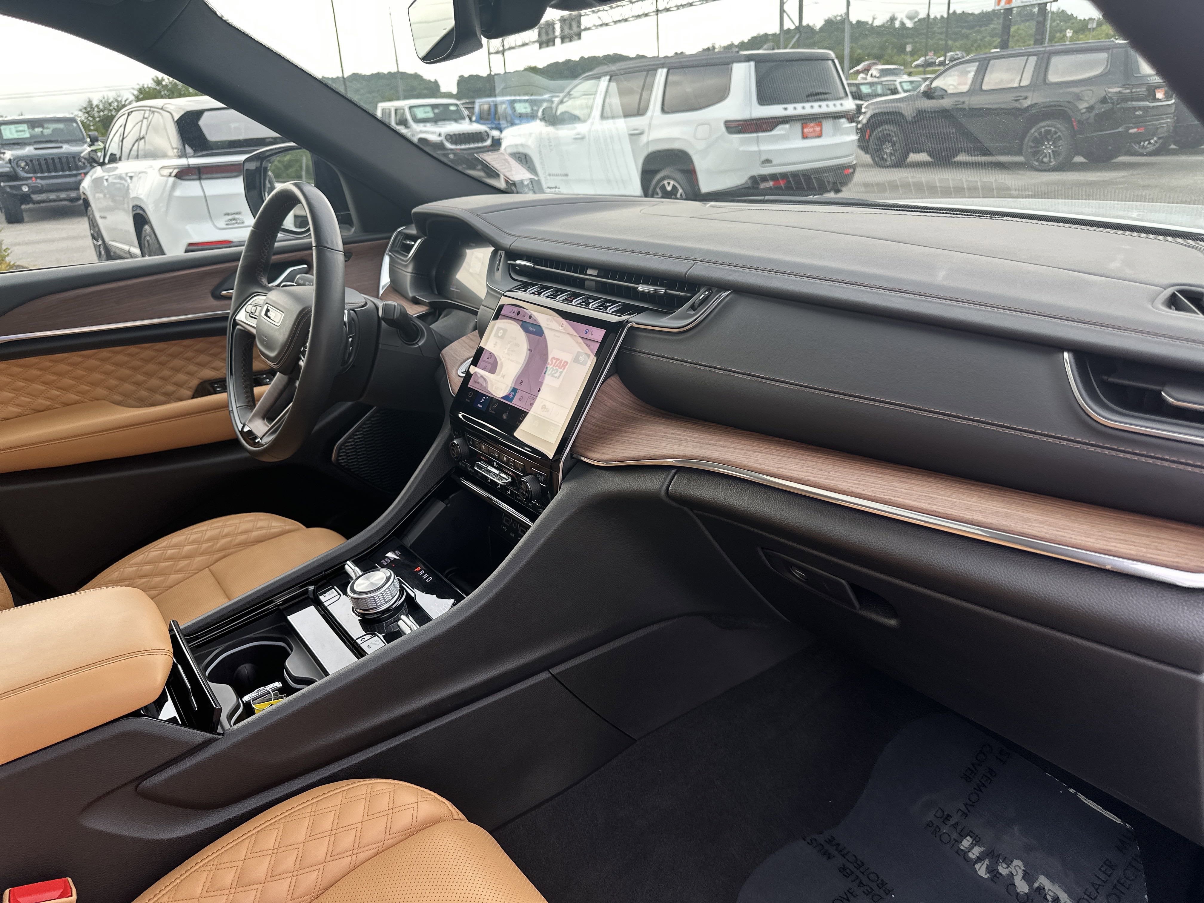 2024 Jeep Grand Cherokee Summit 4x4