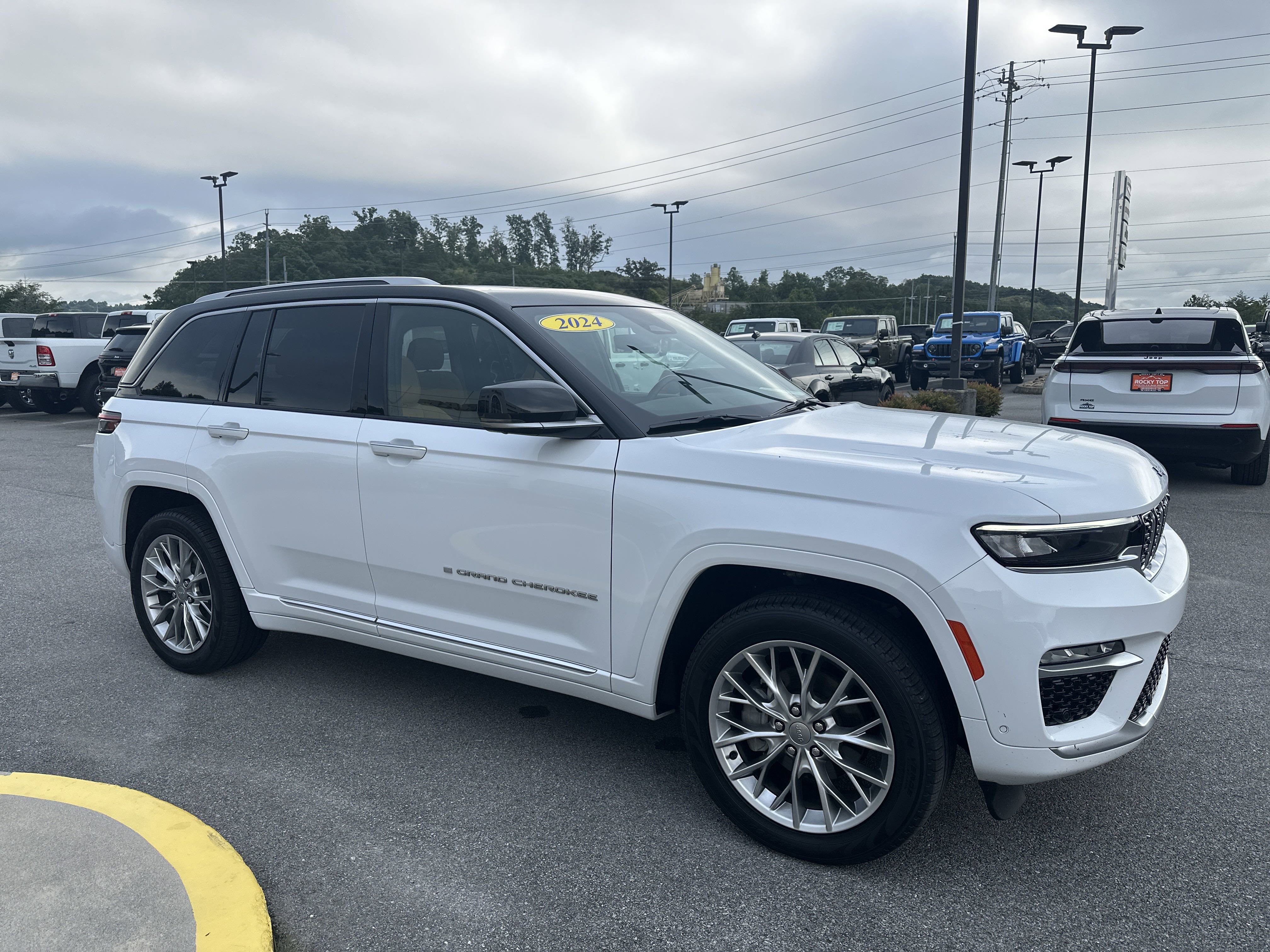2024 Jeep Grand Cherokee Summit 4x4