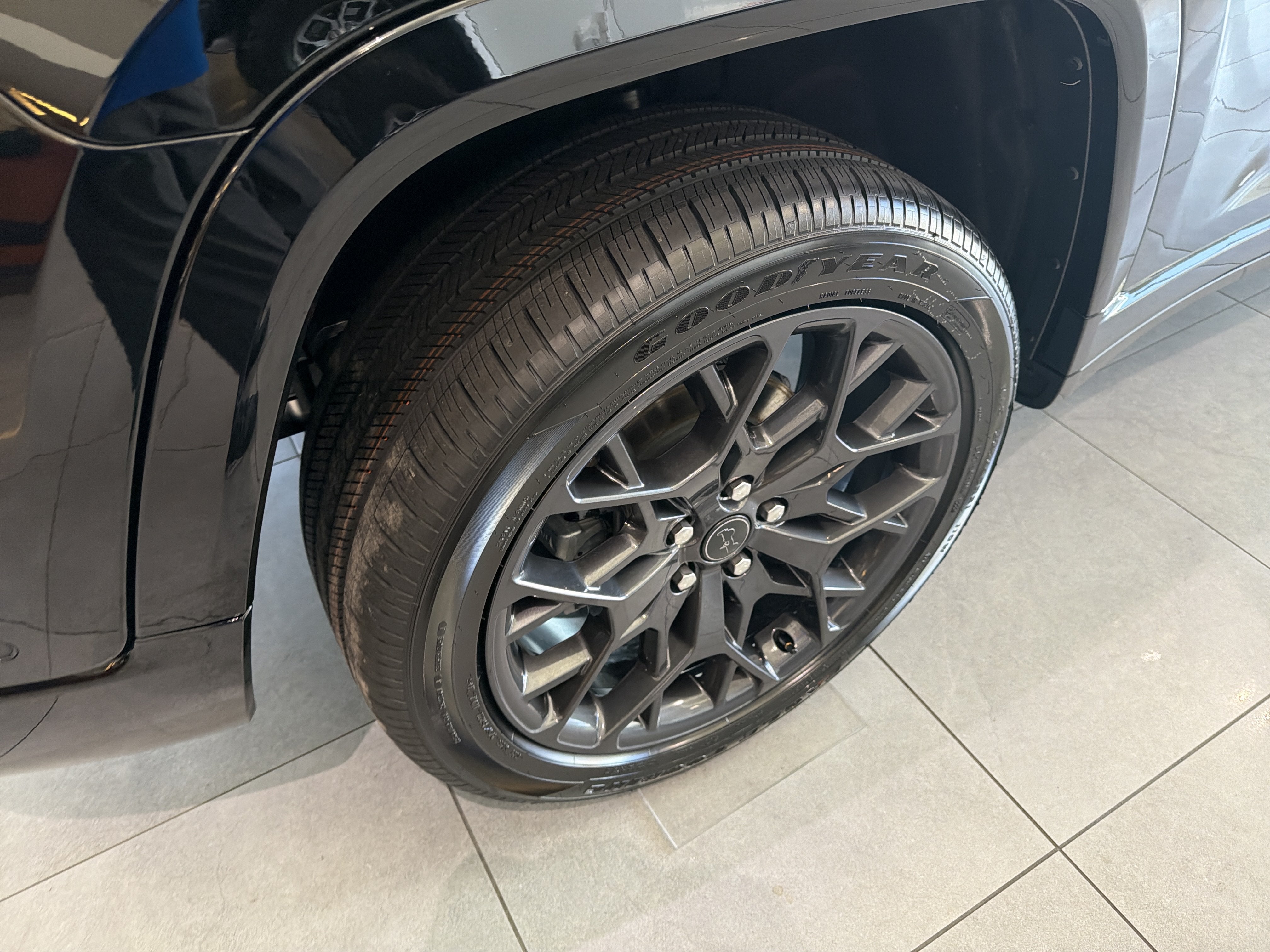 2027 Jeep Grand Cherokee GRAND CHEROKEE SUMMIT 4X4