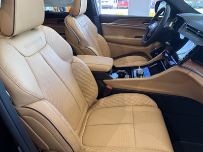 2027 Jeep Grand Cherokee GRAND CHEROKEE SUMMIT 4X4