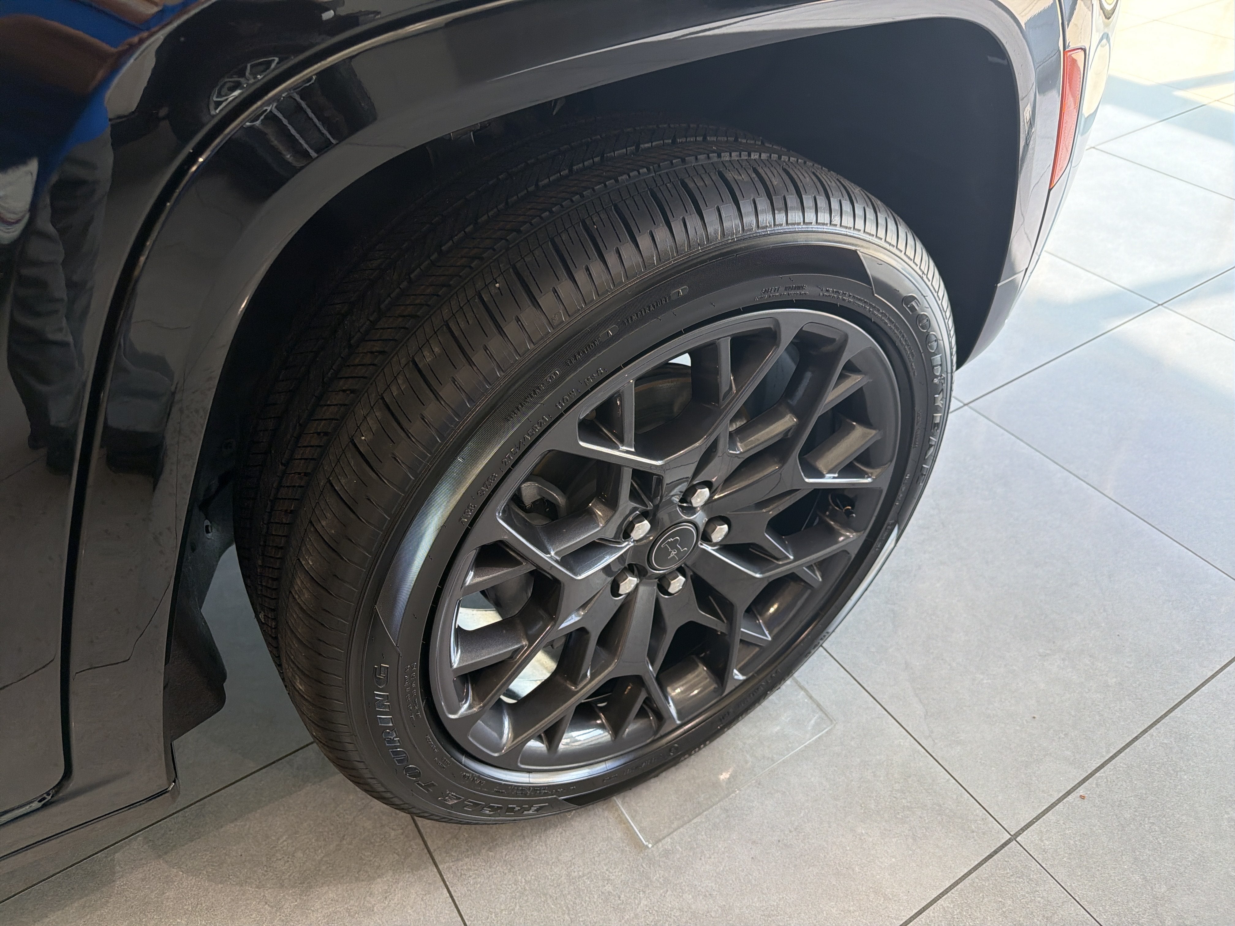 2027 Jeep Grand Cherokee GRAND CHEROKEE SUMMIT 4X4