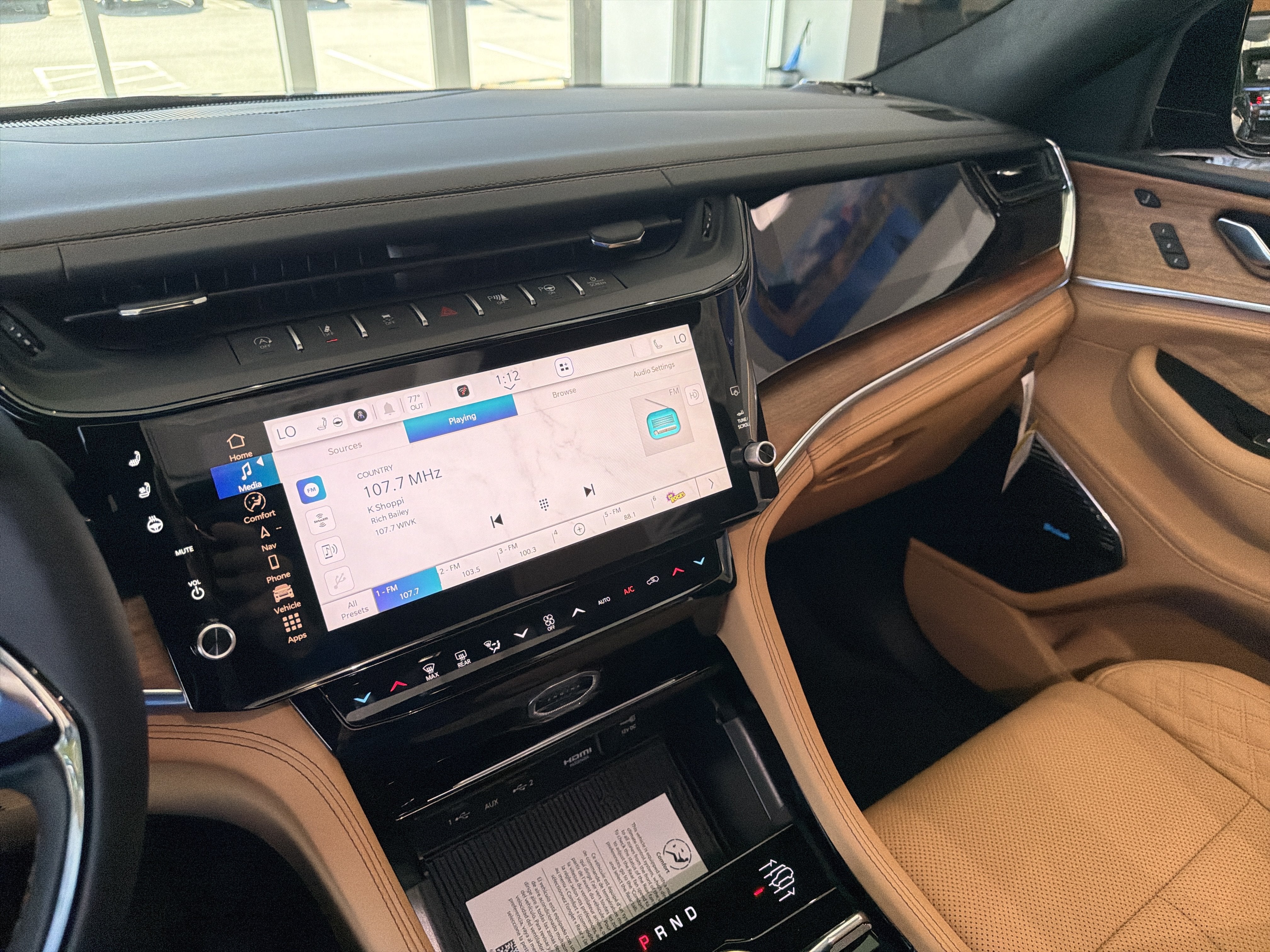 2027 Jeep Grand Cherokee GRAND CHEROKEE SUMMIT 4X4