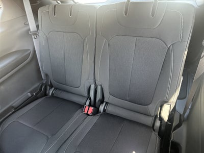 2025 Jeep Grand Cherokee GRAND CHEROKEE L LAREDO X 4X4