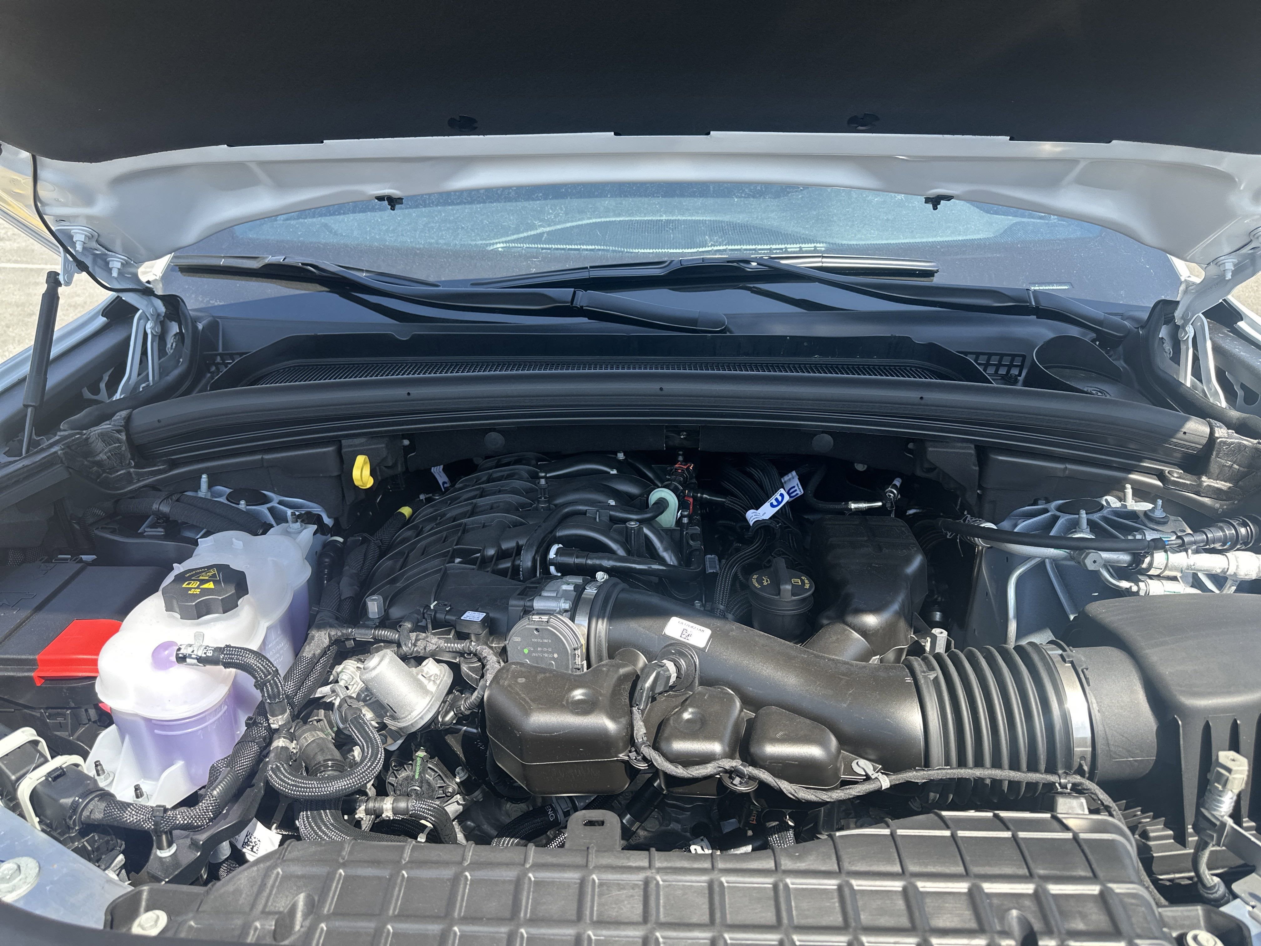 2025 Jeep Grand Cherokee GRAND CHEROKEE L LAREDO X 4X4